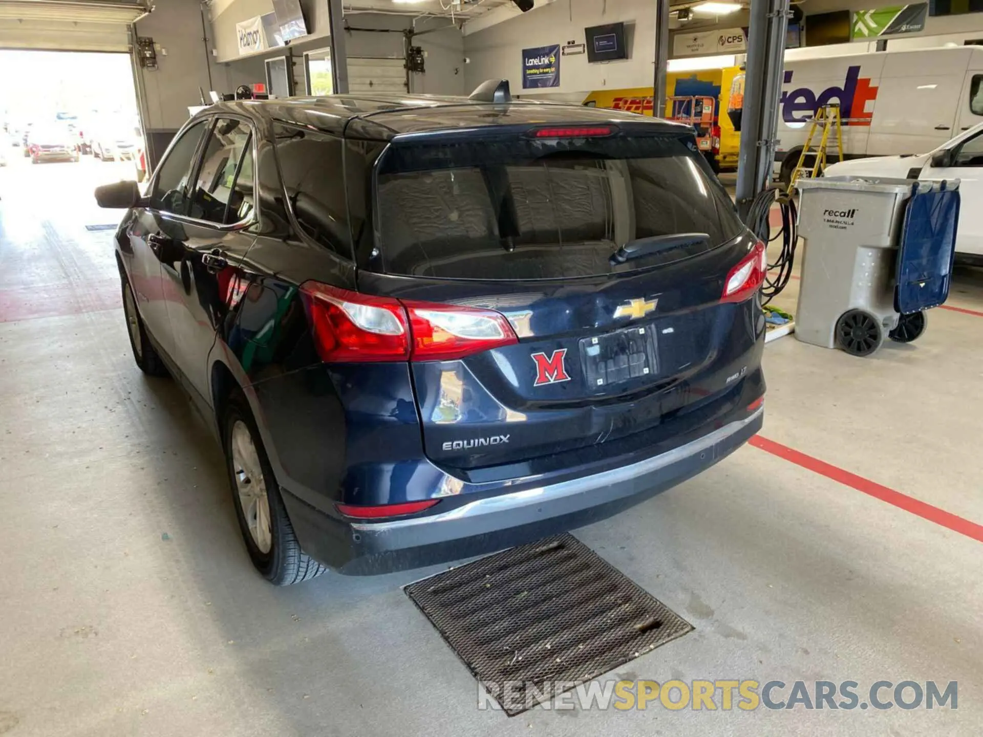 17 Photograph of a damaged car 2GNAXTEV7L6245225 CHEVROLET EQUINOX 2020