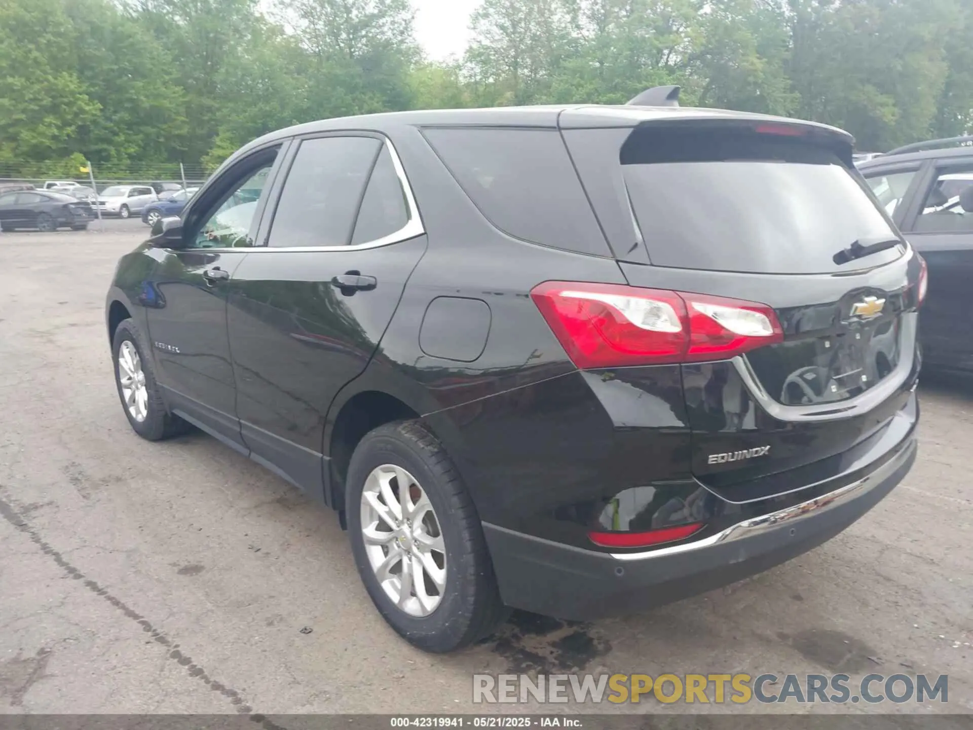 3 Photograph of a damaged car 2GNAXTEV7L6249419 CHEVROLET EQUINOX 2020