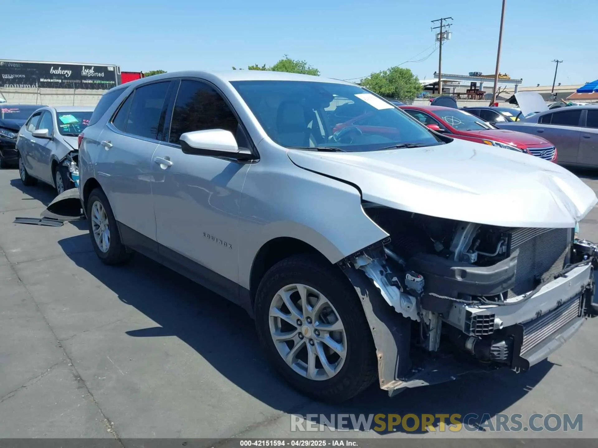 1 Photograph of a damaged car 2GNAXTEV8L6175198 CHEVROLET EQUINOX 2020