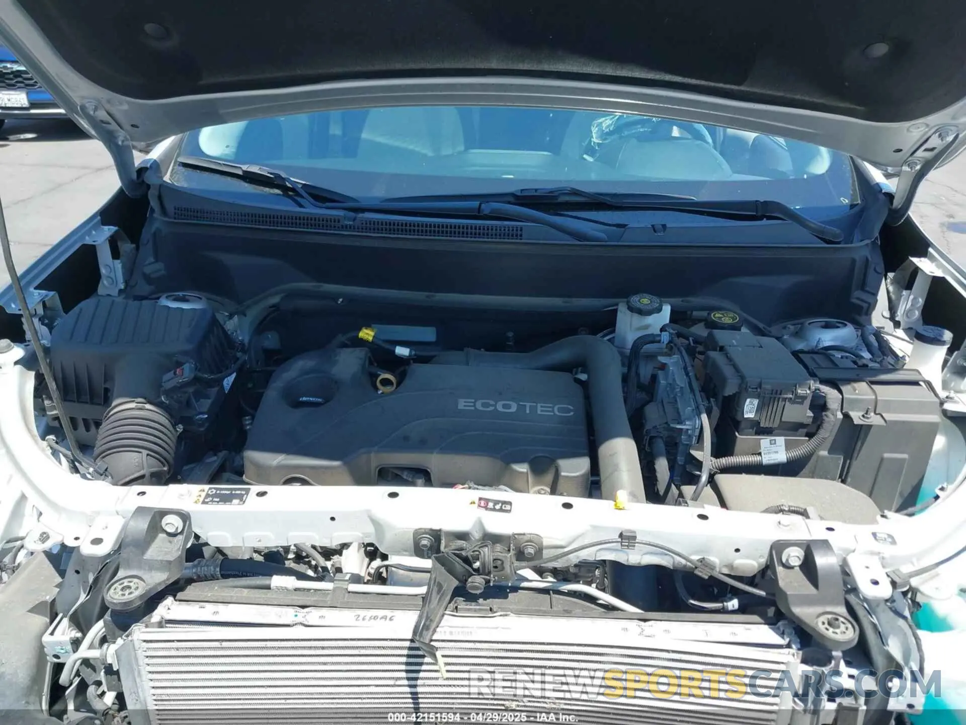 10 Photograph of a damaged car 2GNAXTEV8L6175198 CHEVROLET EQUINOX 2020