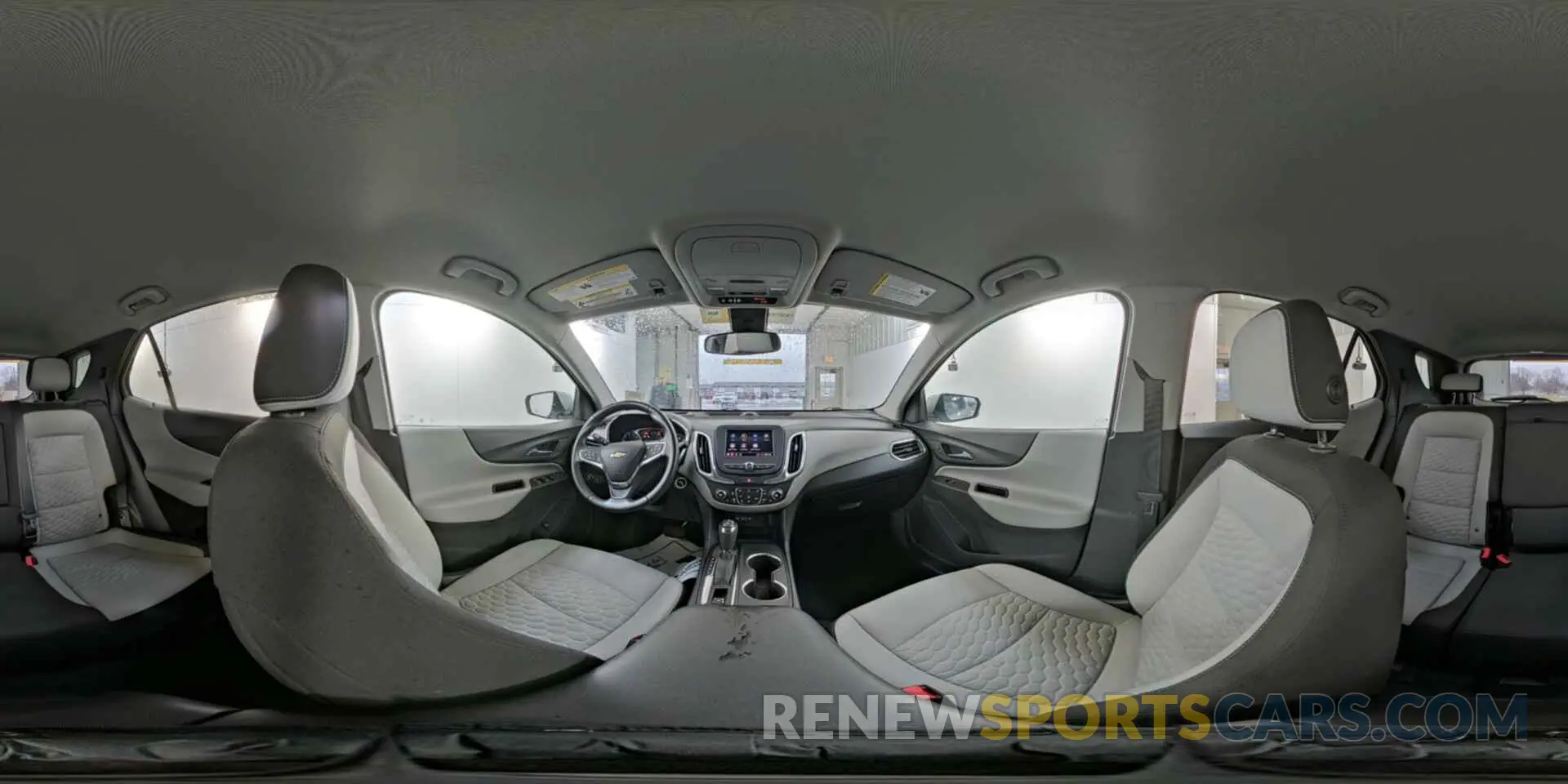 20 Photograph of a damaged car 2GNAXTEV8L6191188 CHEVROLET EQUINOX 2020