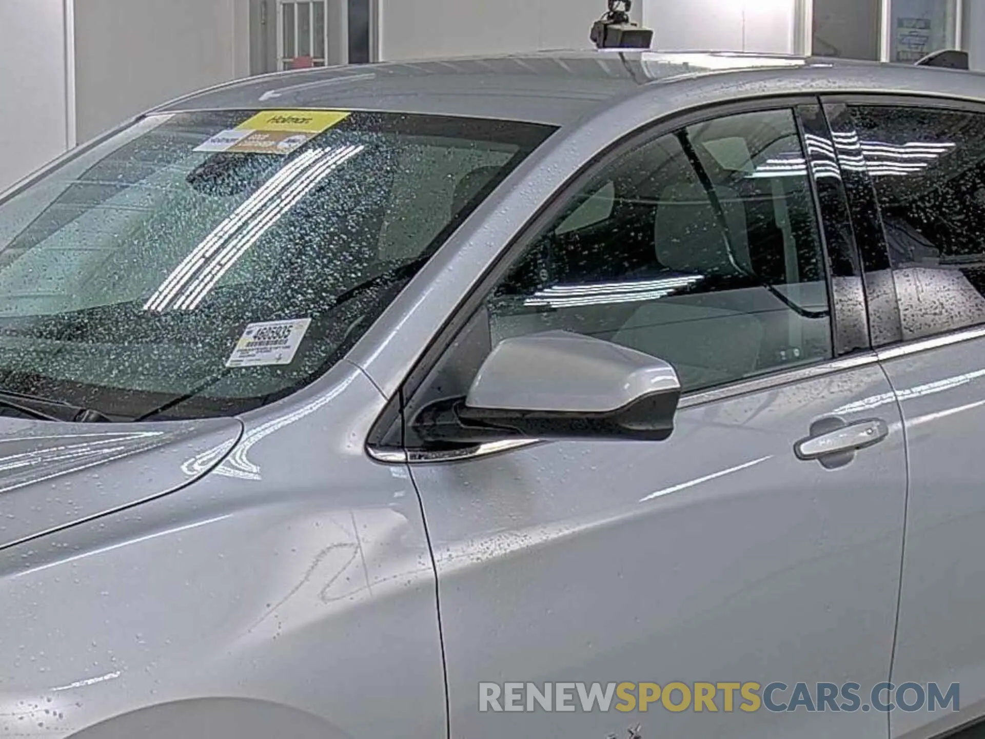 30 Photograph of a damaged car 2GNAXTEV8L6191188 CHEVROLET EQUINOX 2020