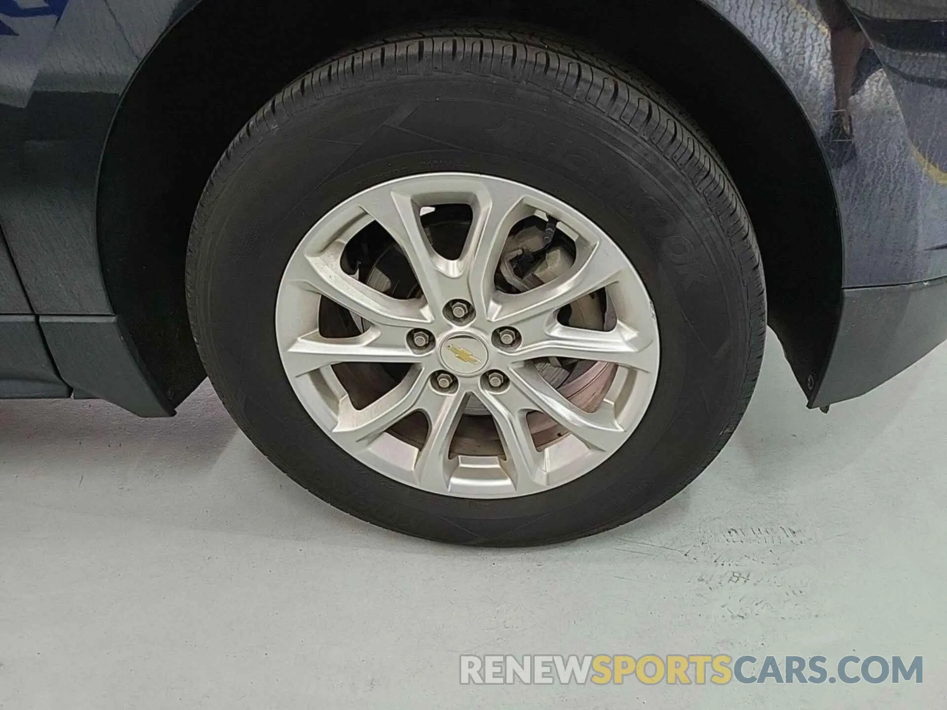 22 Photograph of a damaged car 2GNAXTEV8L6230815 CHEVROLET EQUINOX 2020