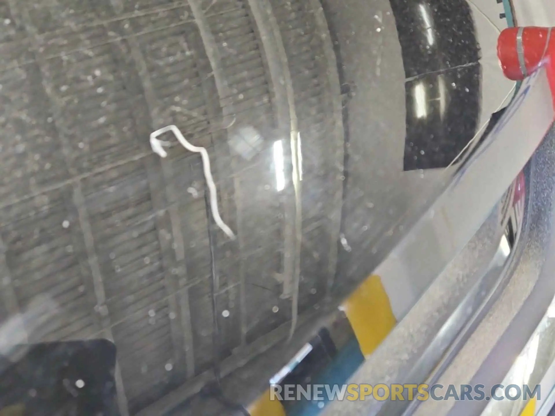 12 Photograph of a damaged car 2GNAXTEV8L6231771 CHEVROLET EQUINOX 2020