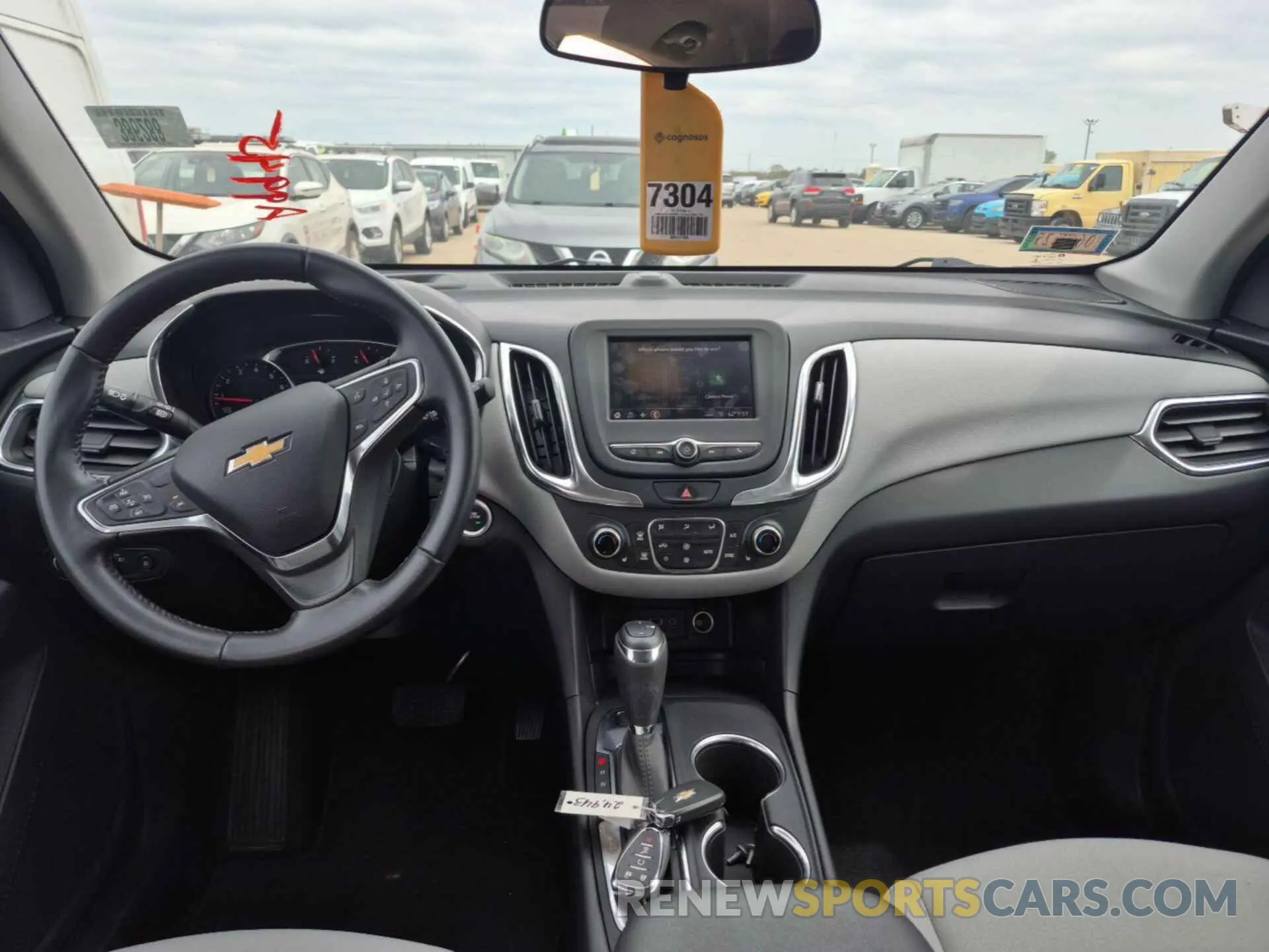 1 Photograph of a damaged car 2GNAXTEV8L6233231 CHEVROLET EQUINOX 2020