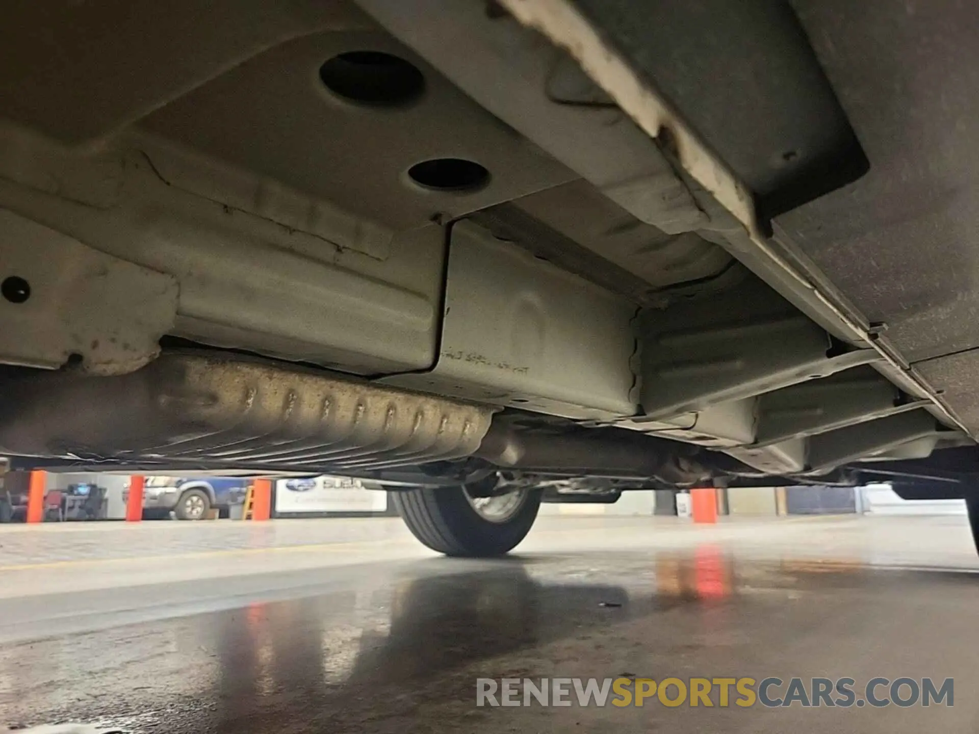 15 Photograph of a damaged car 2GNAXTEV8L6235917 CHEVROLET EQUINOX 2020