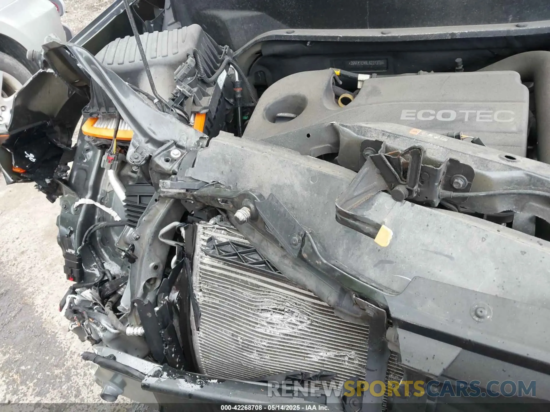 6 Photograph of a damaged car 2GNAXTEV9L6227308 CHEVROLET EQUINOX 2020