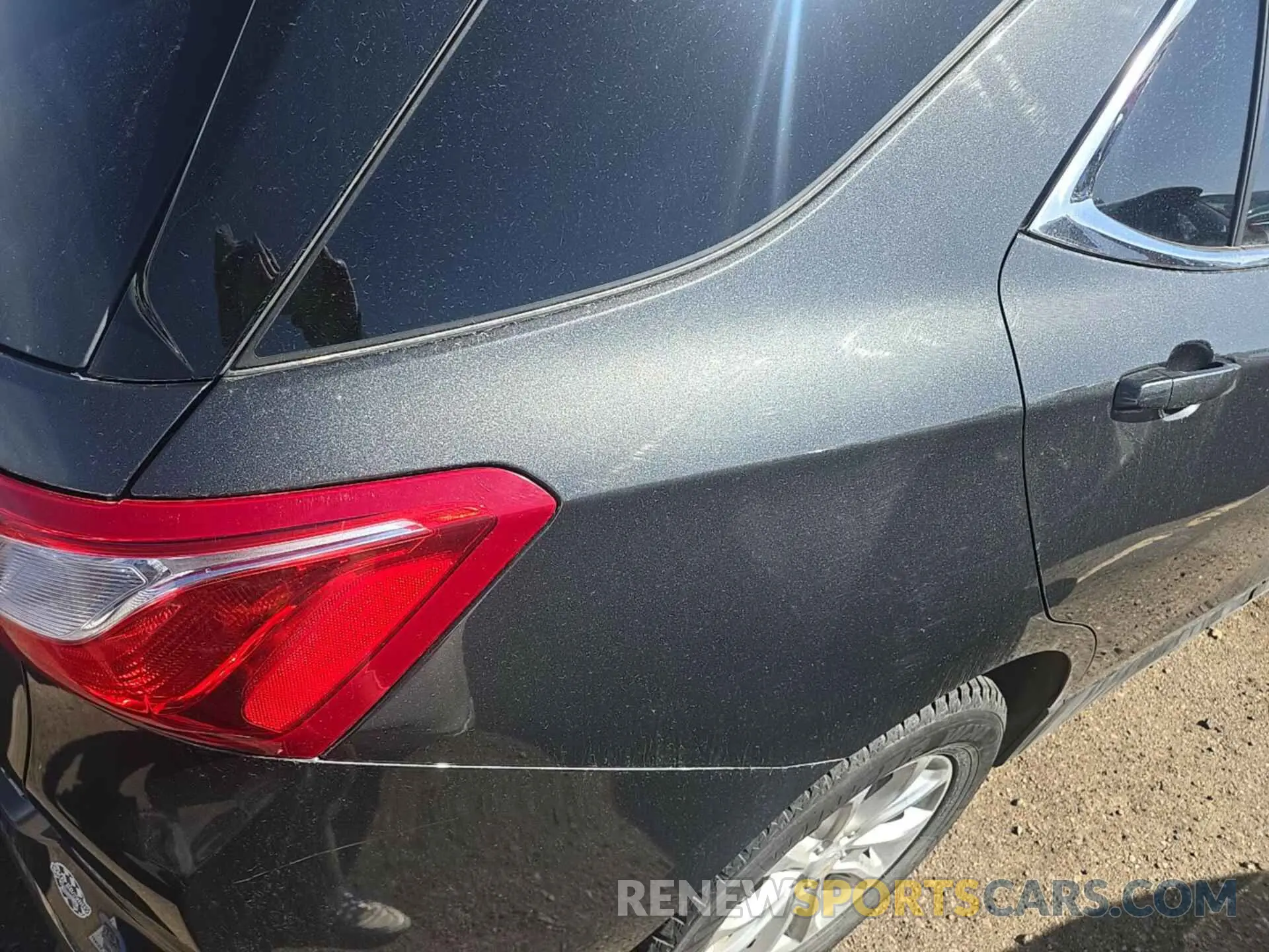 6 Photograph of a damaged car 2GNAXTEV9L6232444 CHEVROLET EQUINOX 2020