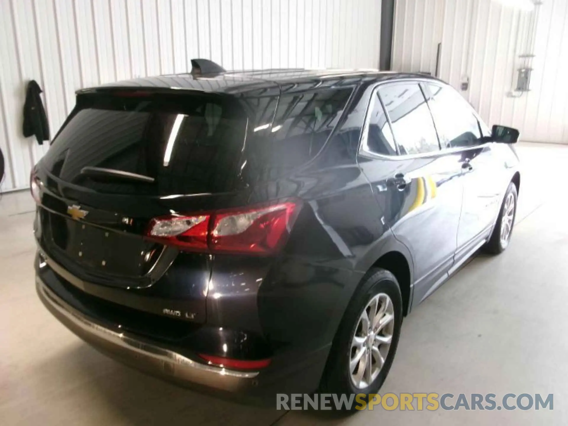 1 Photograph of a damaged car 2GNAXTEV9L6233447 CHEVROLET EQUINOX 2020