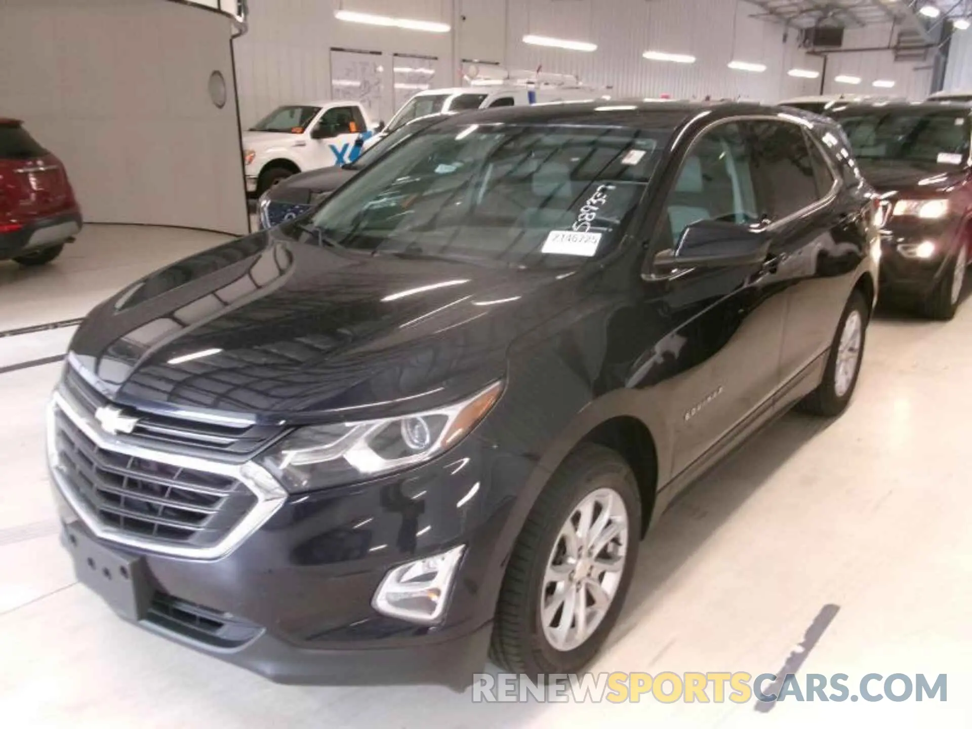 2 Photograph of a damaged car 2GNAXTEV9L6233447 CHEVROLET EQUINOX 2020