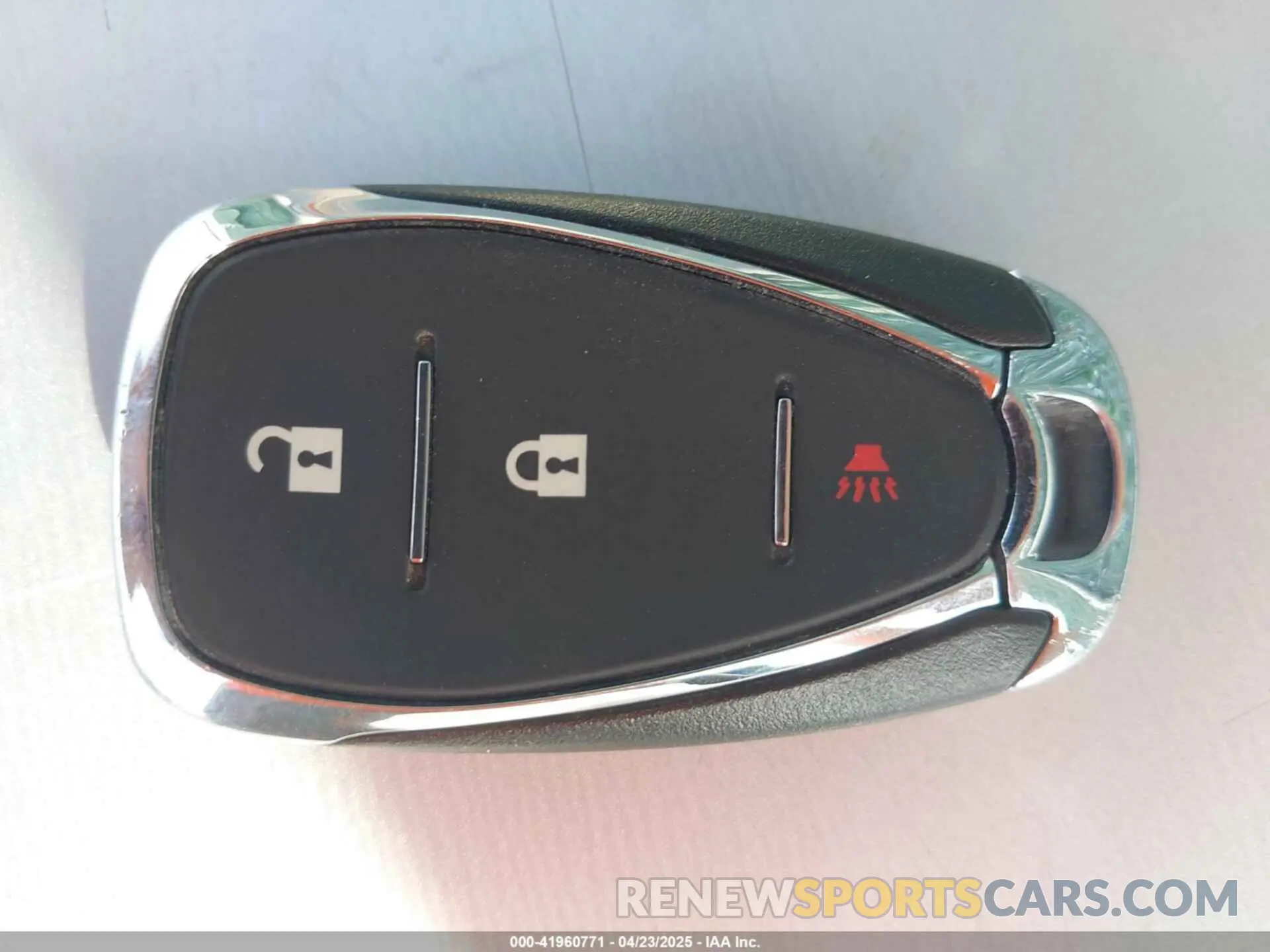11 Photograph of a damaged car 2GNAXTEV9L6258249 CHEVROLET EQUINOX 2020