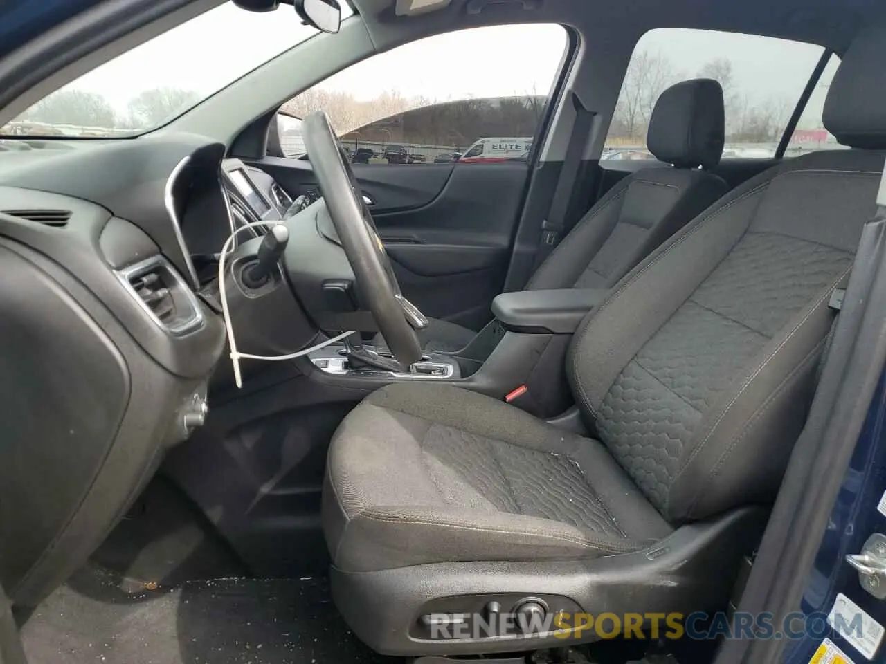 7 Photograph of a damaged car 2GNAXTEVXL6170018 CHEVROLET EQUINOX 2020