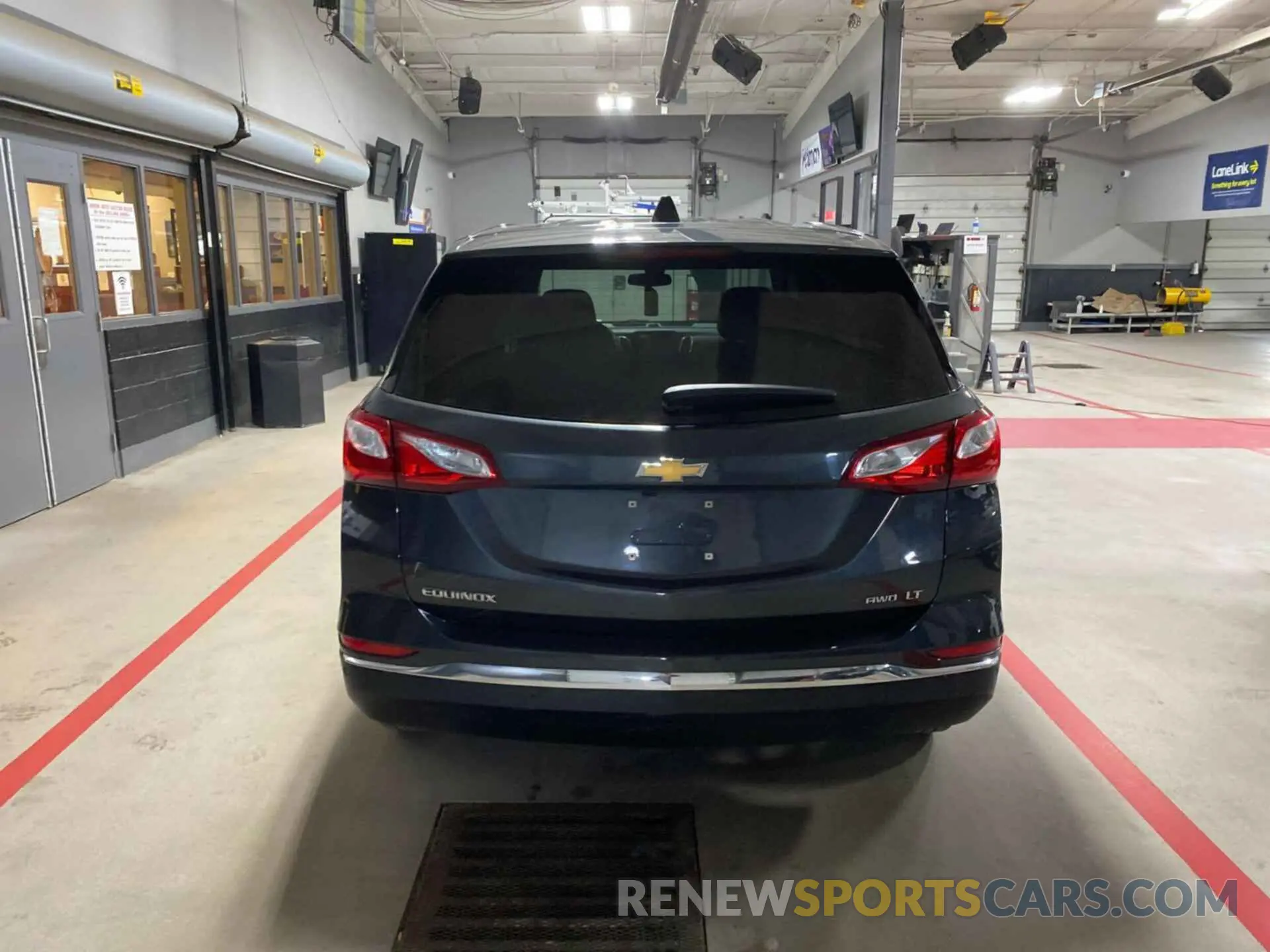 6 Photograph of a damaged car 2GNAXTEVXL6176207 CHEVROLET EQUINOX 2020