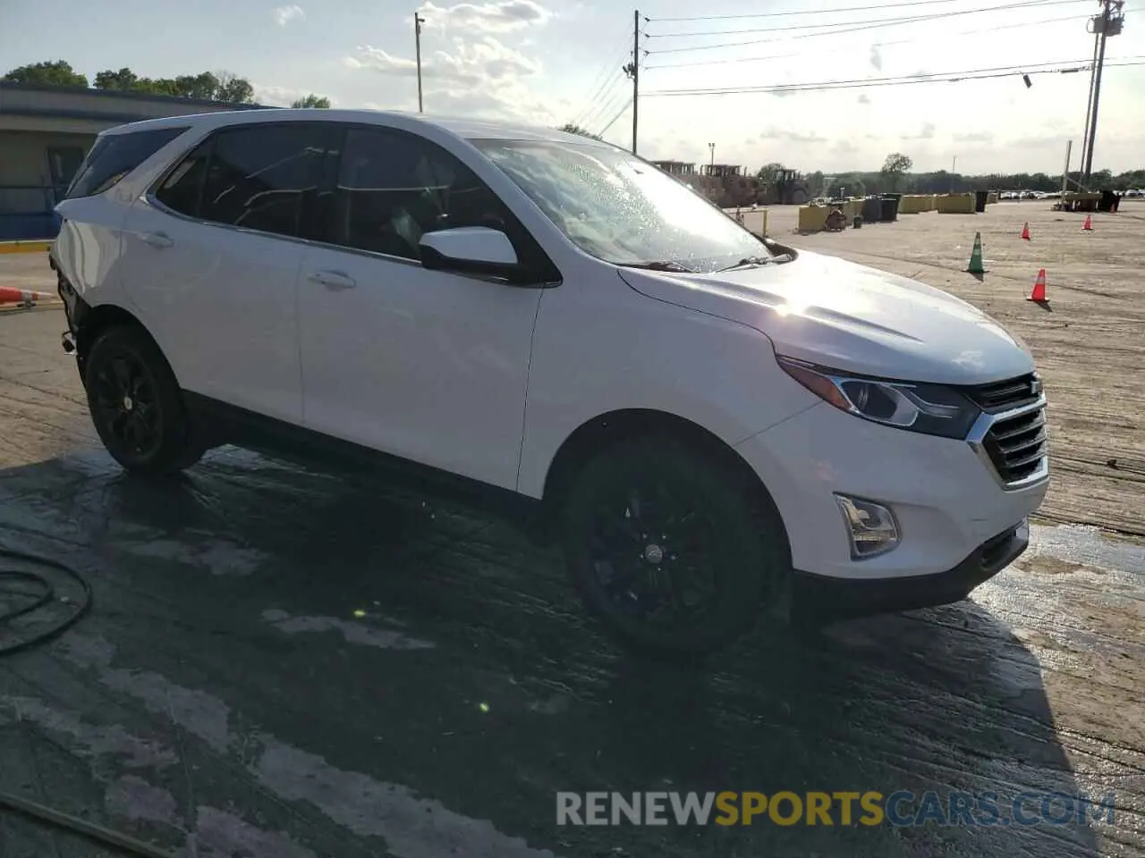 4 Photograph of a damaged car 2GNAXTEVXL6225910 CHEVROLET EQUINOX 2020