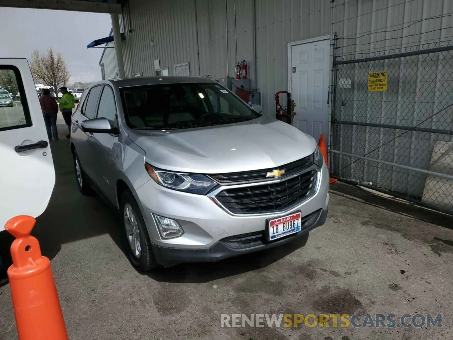 2 Photograph of a damaged car 2GNAXTEVXL6238186 CHEVROLET EQUINOX 2020