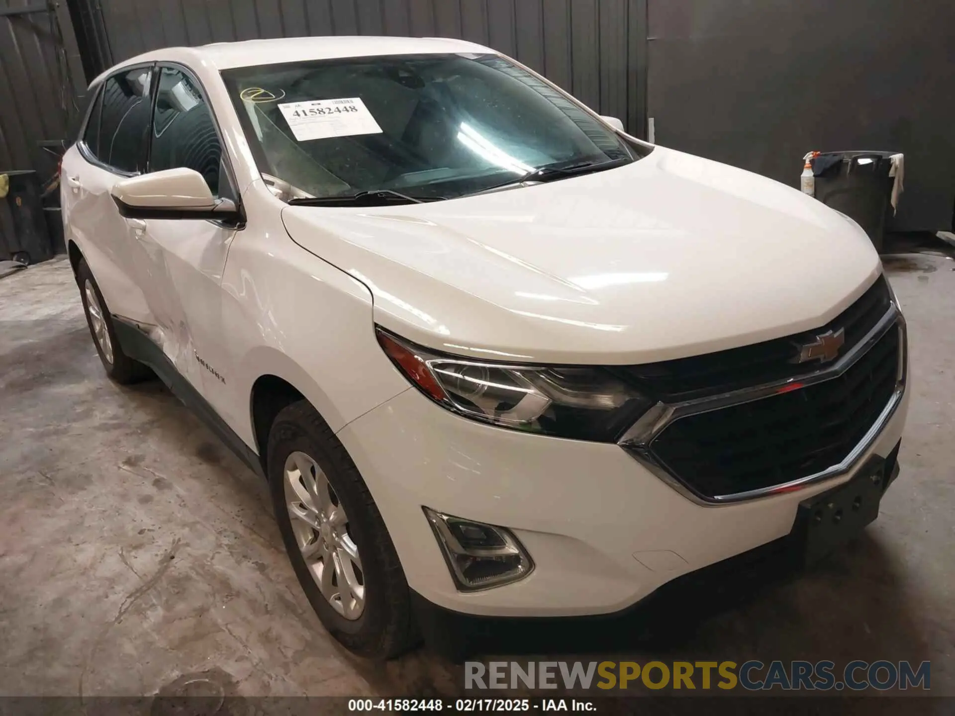1 Photograph of a damaged car 2GNAXTEVXL6251875 CHEVROLET EQUINOX 2020
