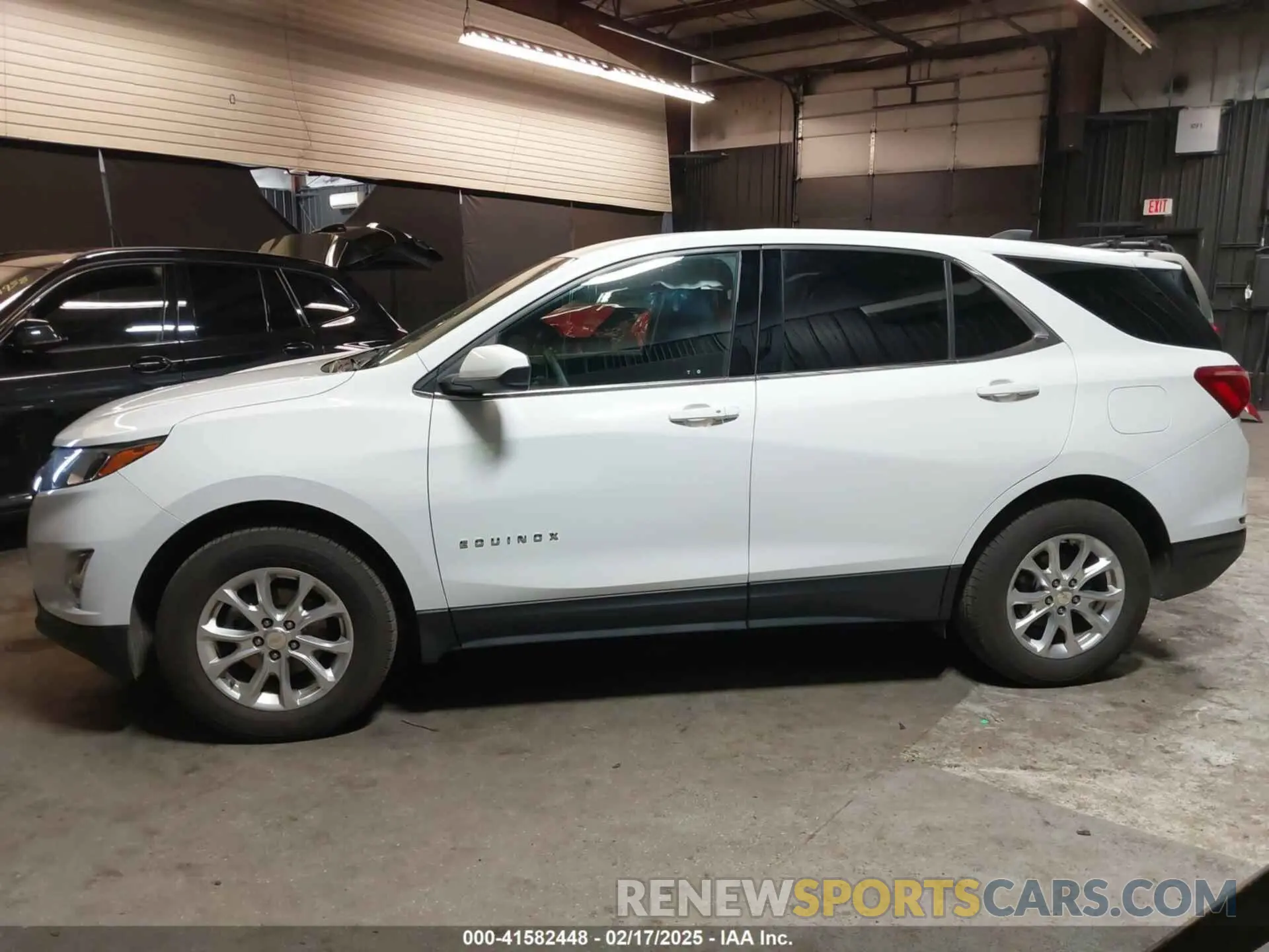 14 Photograph of a damaged car 2GNAXTEVXL6251875 CHEVROLET EQUINOX 2020