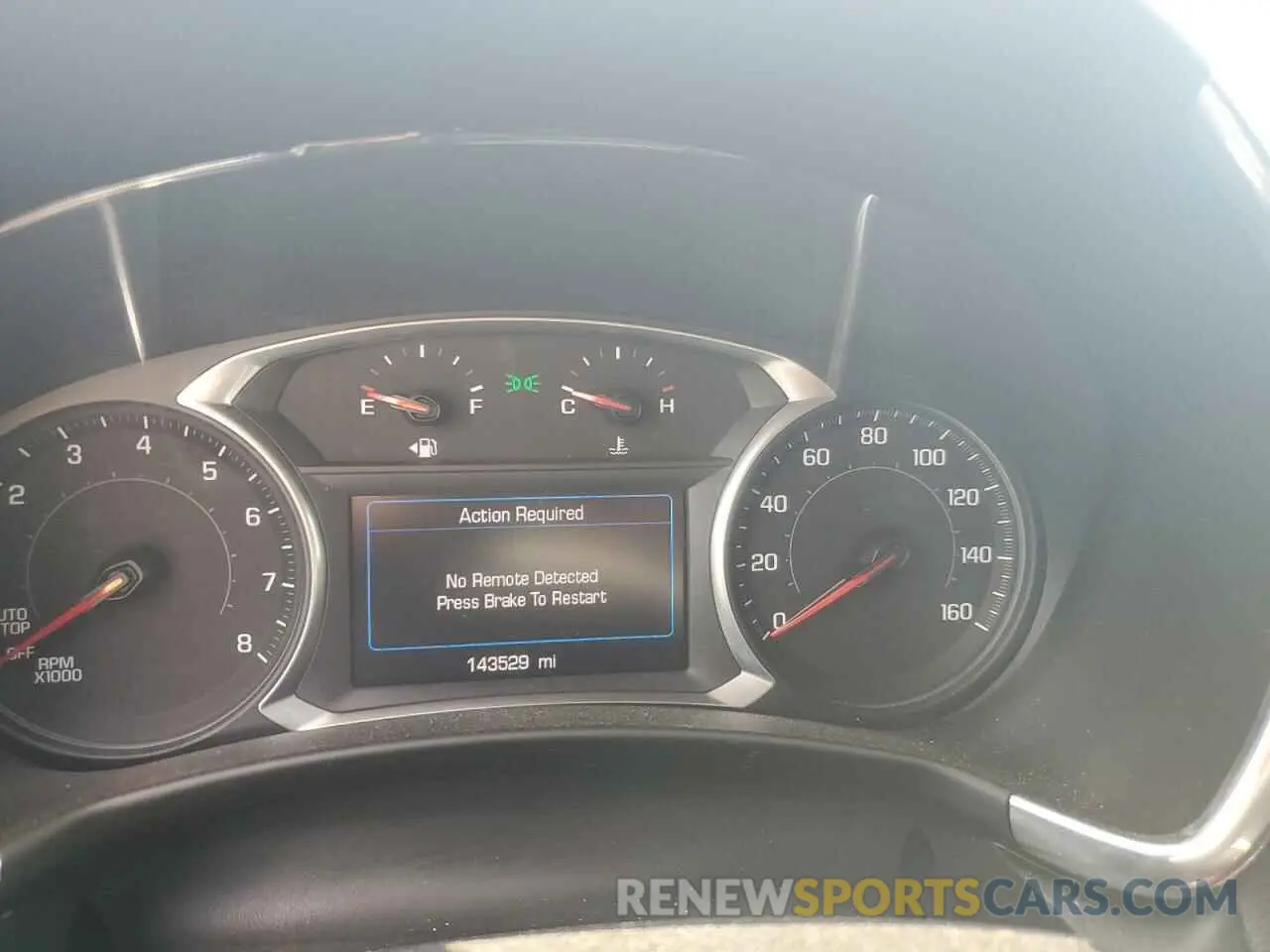 9 Photograph of a damaged car 2GNAXUEV0L6106690 CHEVROLET EQUINOX 2020