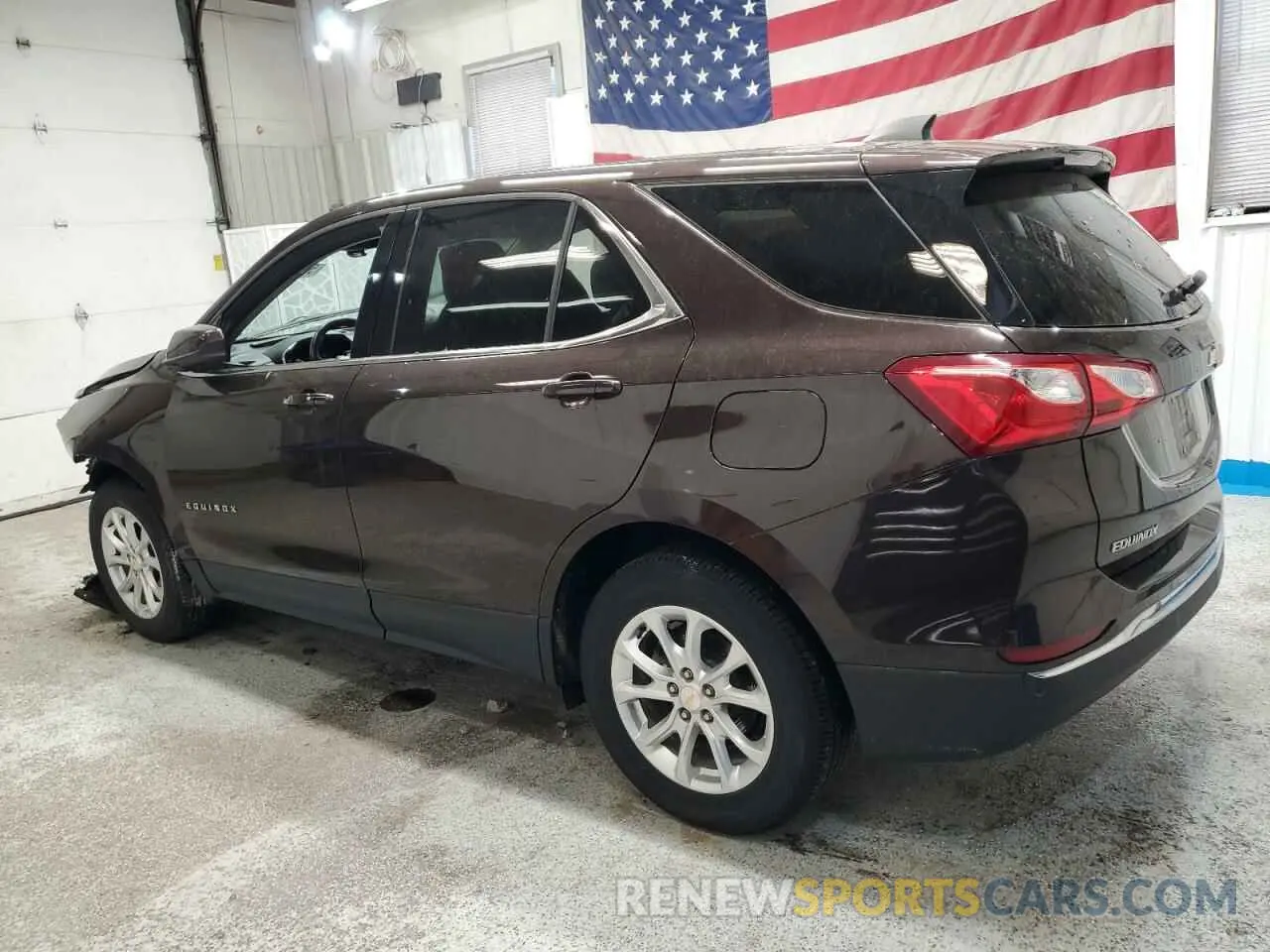 2 Photograph of a damaged car 2GNAXUEV0L6147157 CHEVROLET EQUINOX 2020