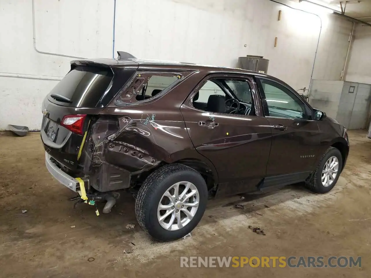 3 Photograph of a damaged car 2GNAXUEV0L6152651 CHEVROLET EQUINOX 2020