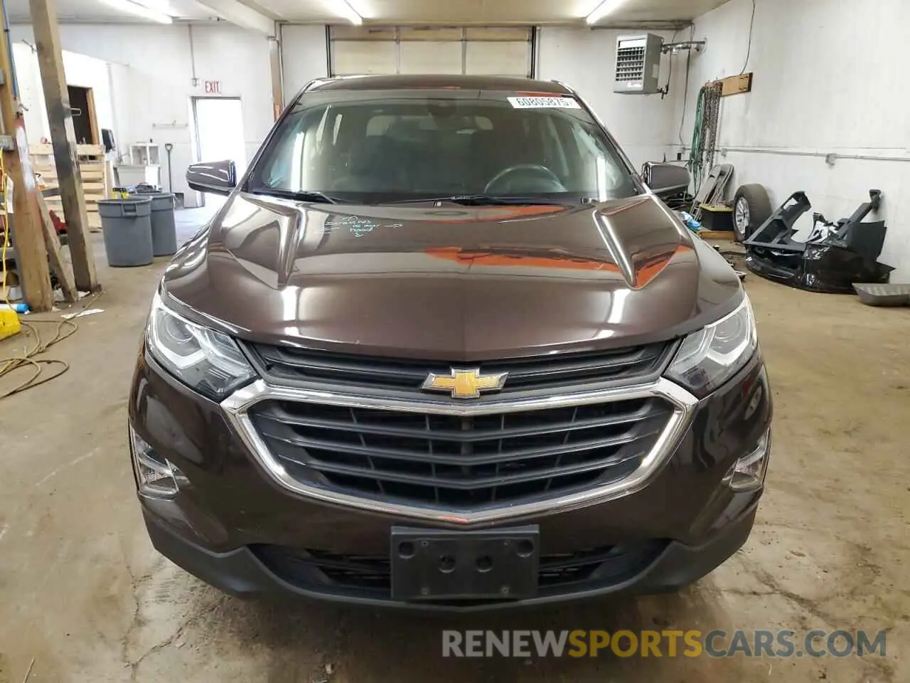 5 Photograph of a damaged car 2GNAXUEV0L6152651 CHEVROLET EQUINOX 2020