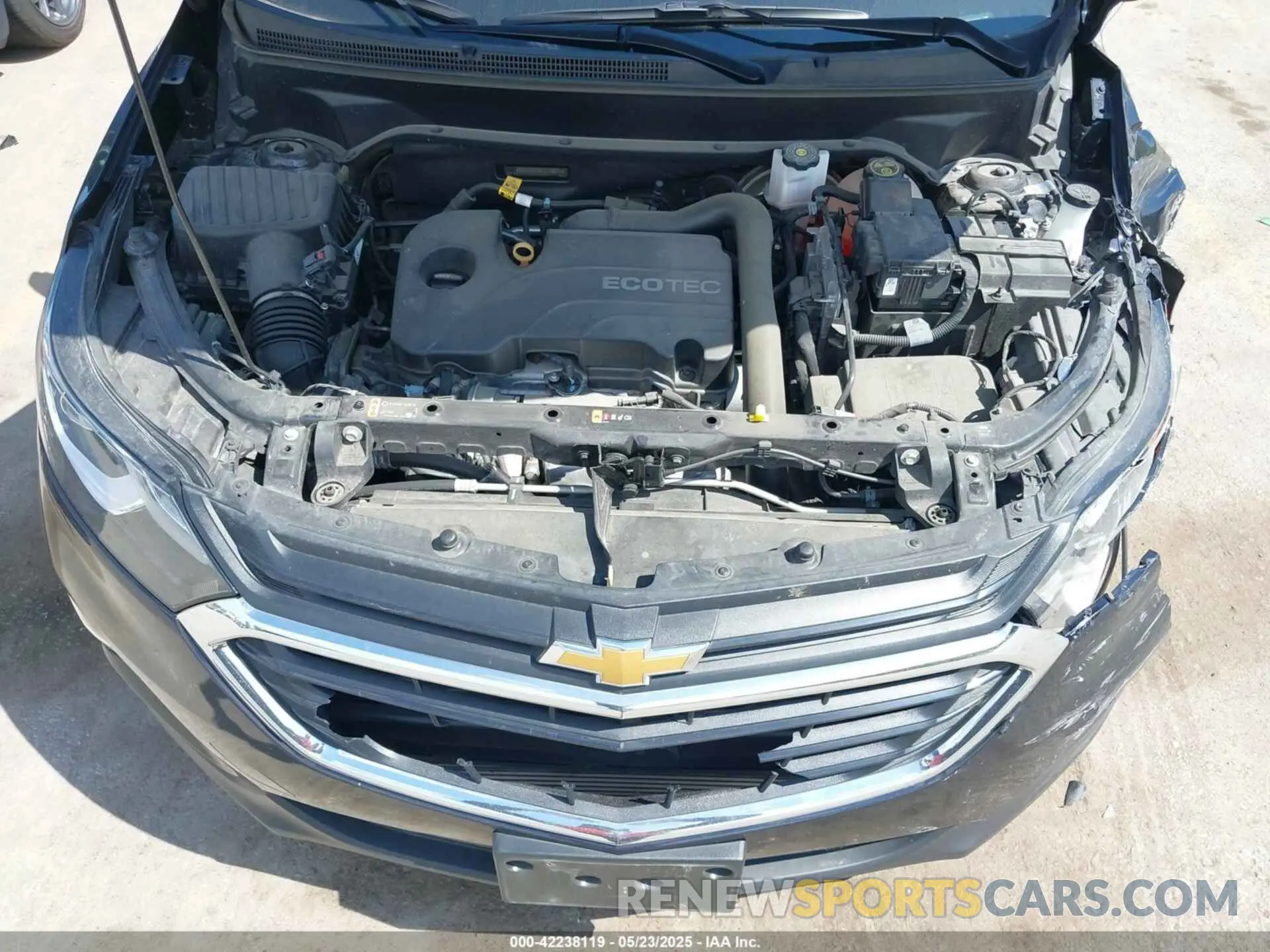 10 Photograph of a damaged car 2GNAXUEV0L6158675 CHEVROLET EQUINOX 2020