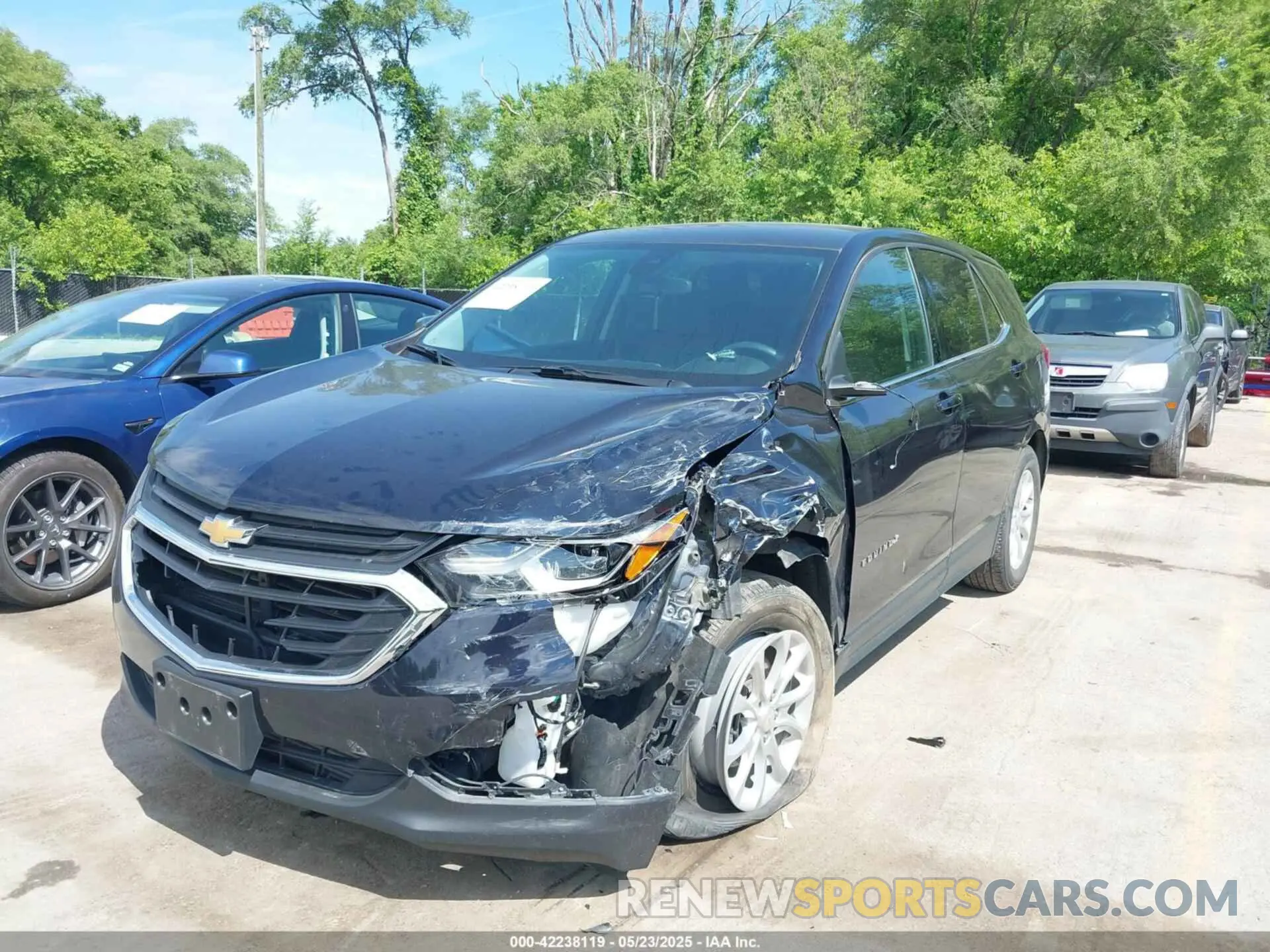 6 Photograph of a damaged car 2GNAXUEV0L6158675 CHEVROLET EQUINOX 2020
