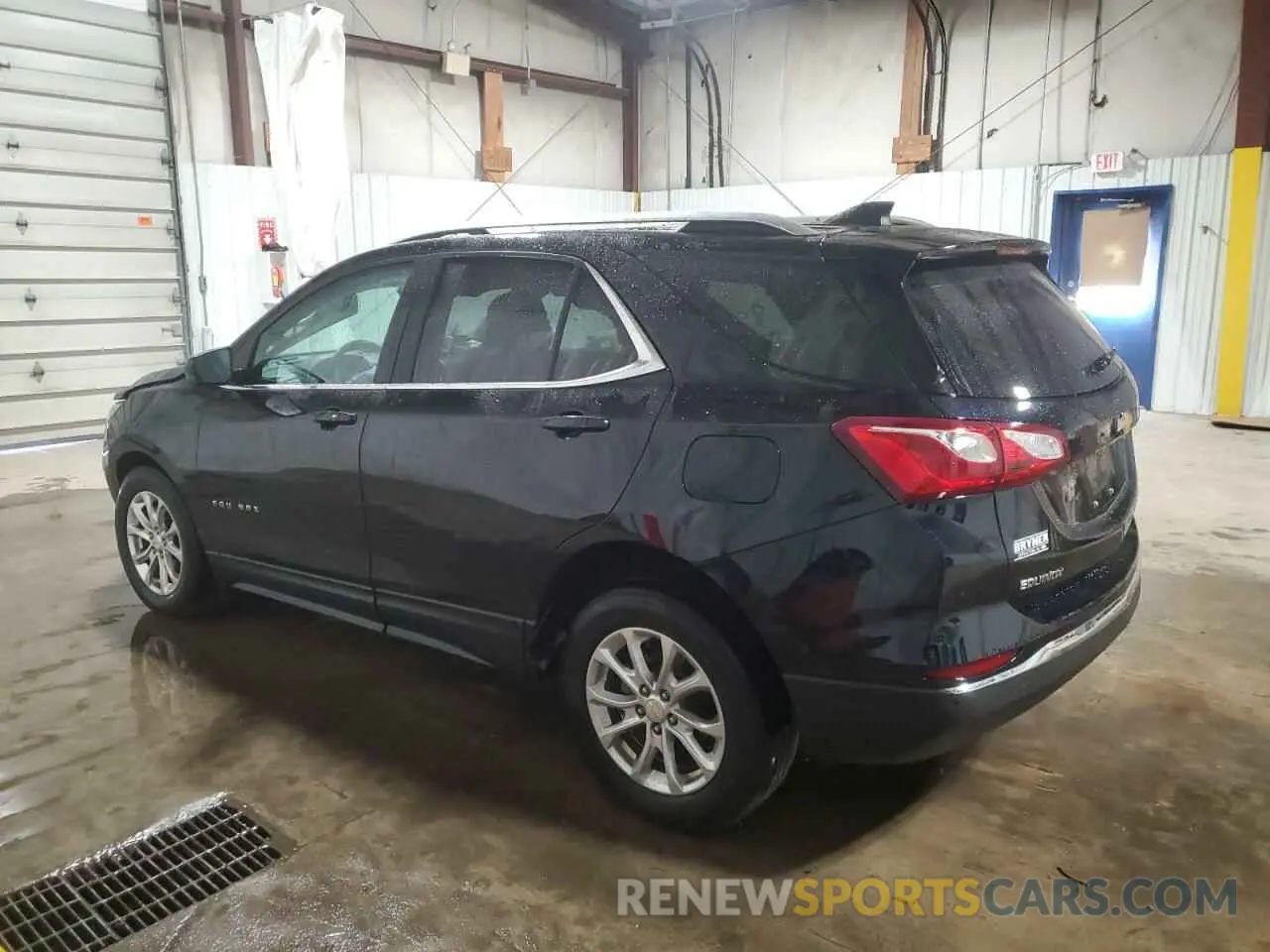 2 Photograph of a damaged car 2GNAXUEV0L6206093 CHEVROLET EQUINOX 2020