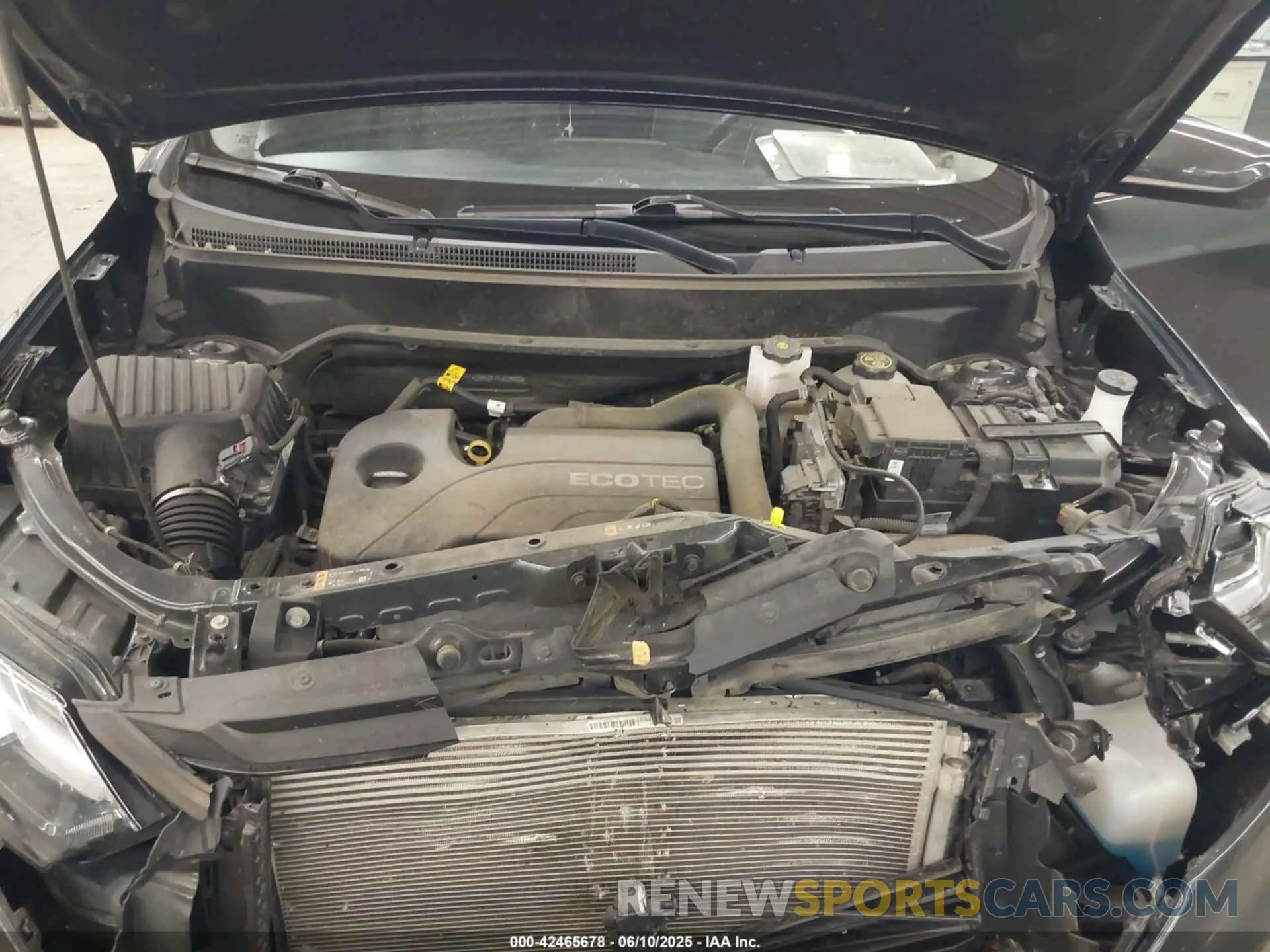 10 Photograph of a damaged car 2GNAXUEV1L6129802 CHEVROLET EQUINOX 2020