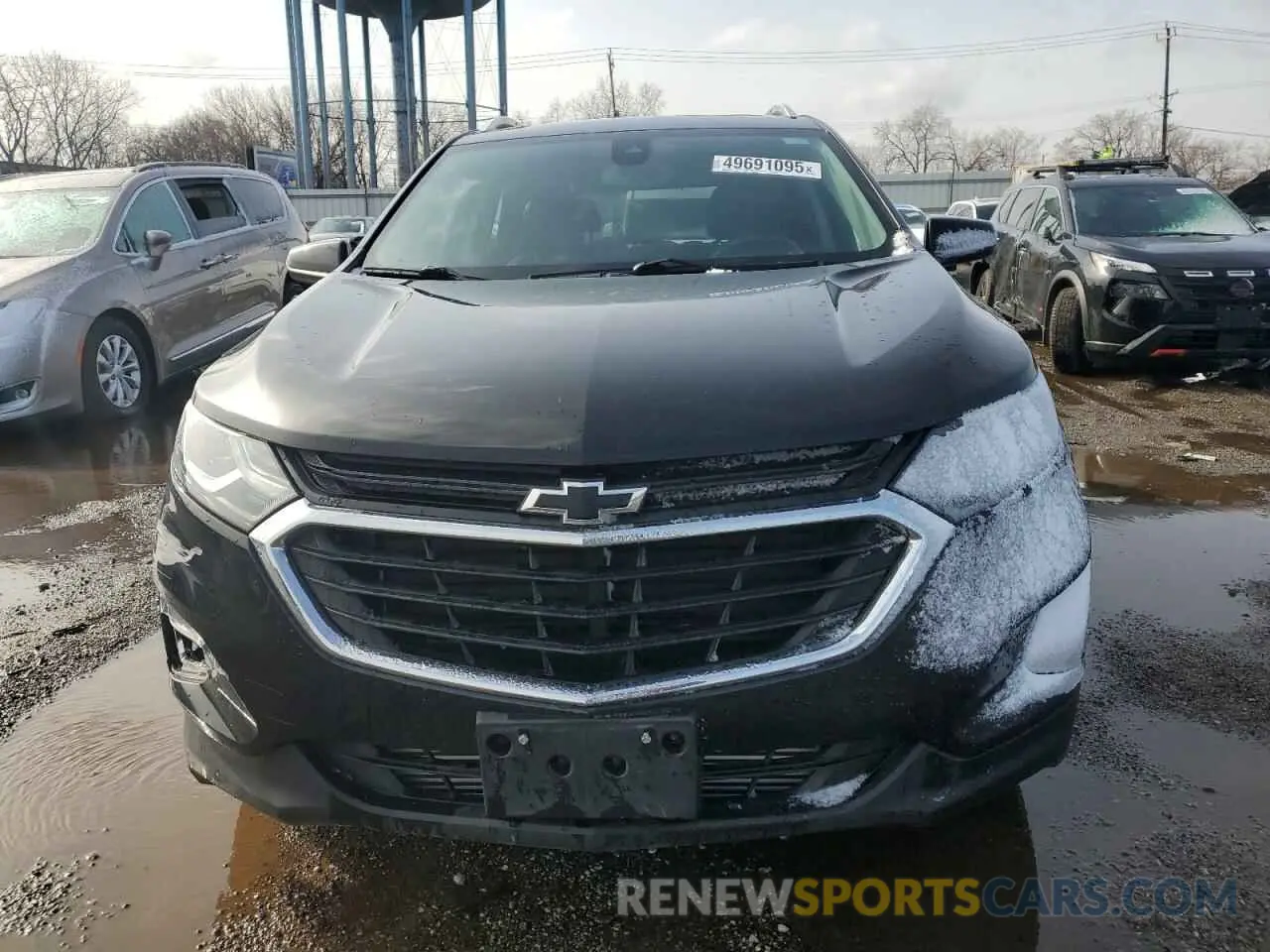 5 Photograph of a damaged car 2GNAXUEV1L6135745 CHEVROLET EQUINOX 2020
