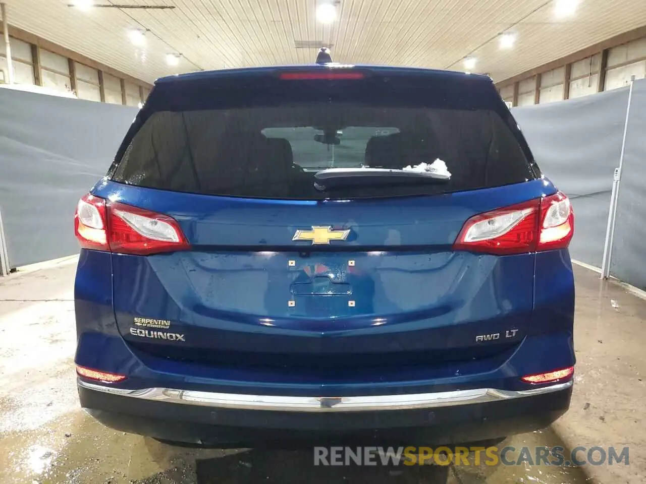 6 Photograph of a damaged car 2GNAXUEV1L6186775 CHEVROLET EQUINOX 2020
