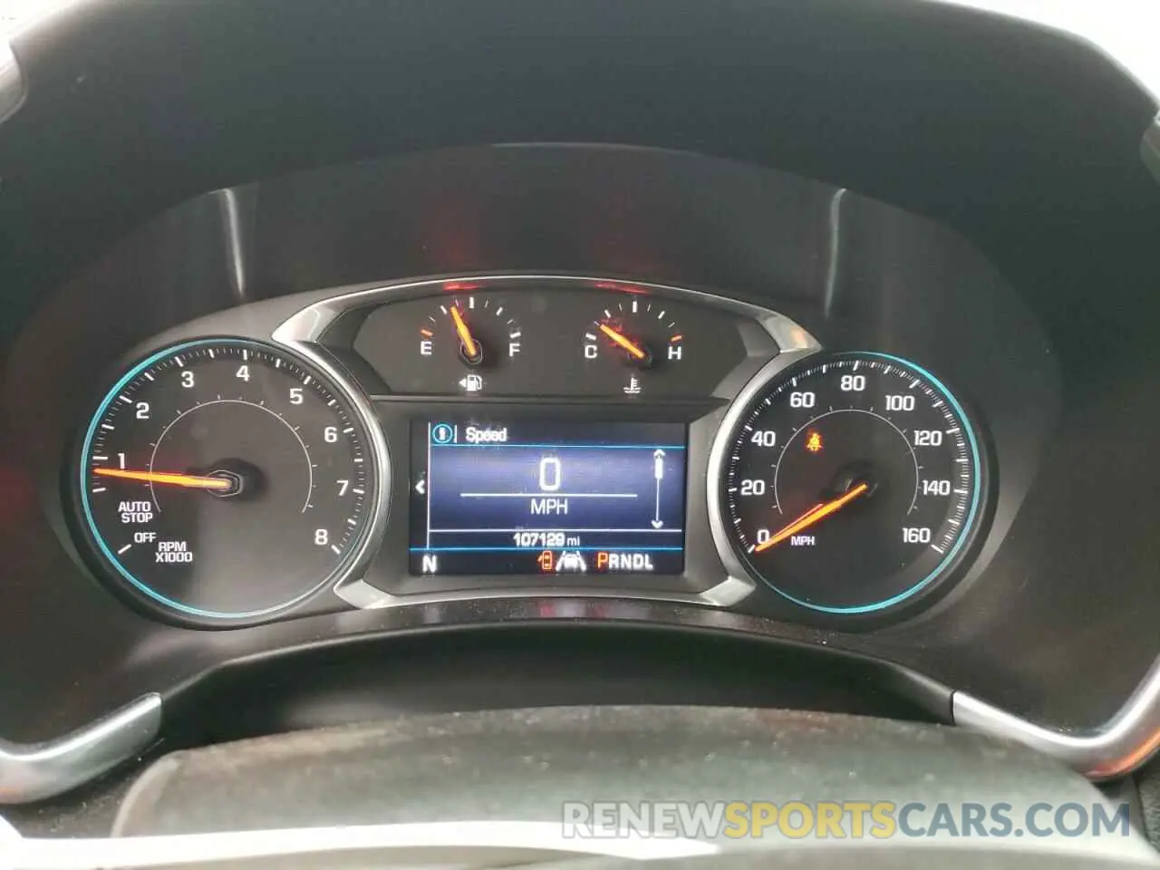 9 Photograph of a damaged car 2GNAXUEV1L6236784 CHEVROLET EQUINOX 2020