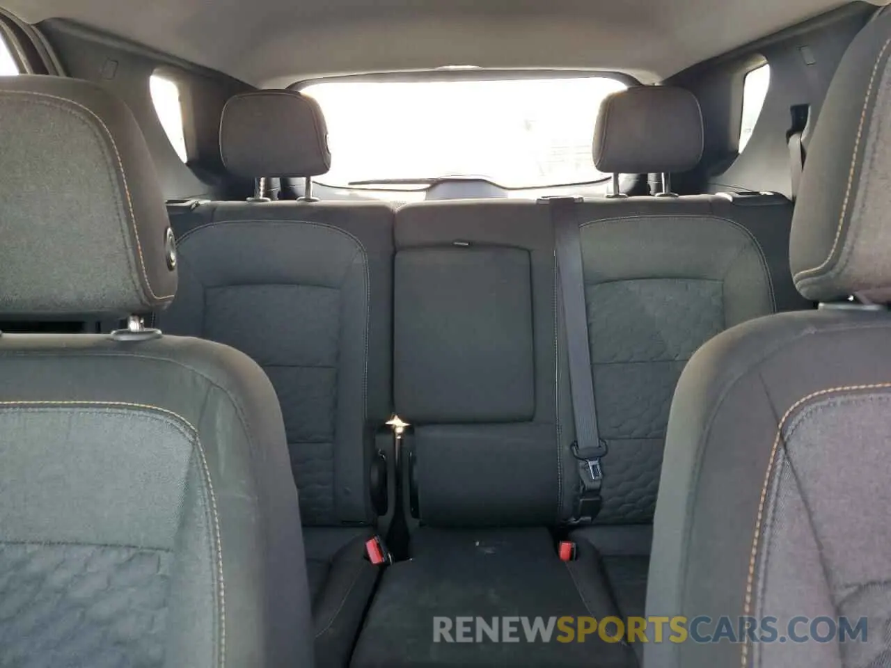 10 Photograph of a damaged car 2GNAXUEV2L6159407 CHEVROLET EQUINOX 2020