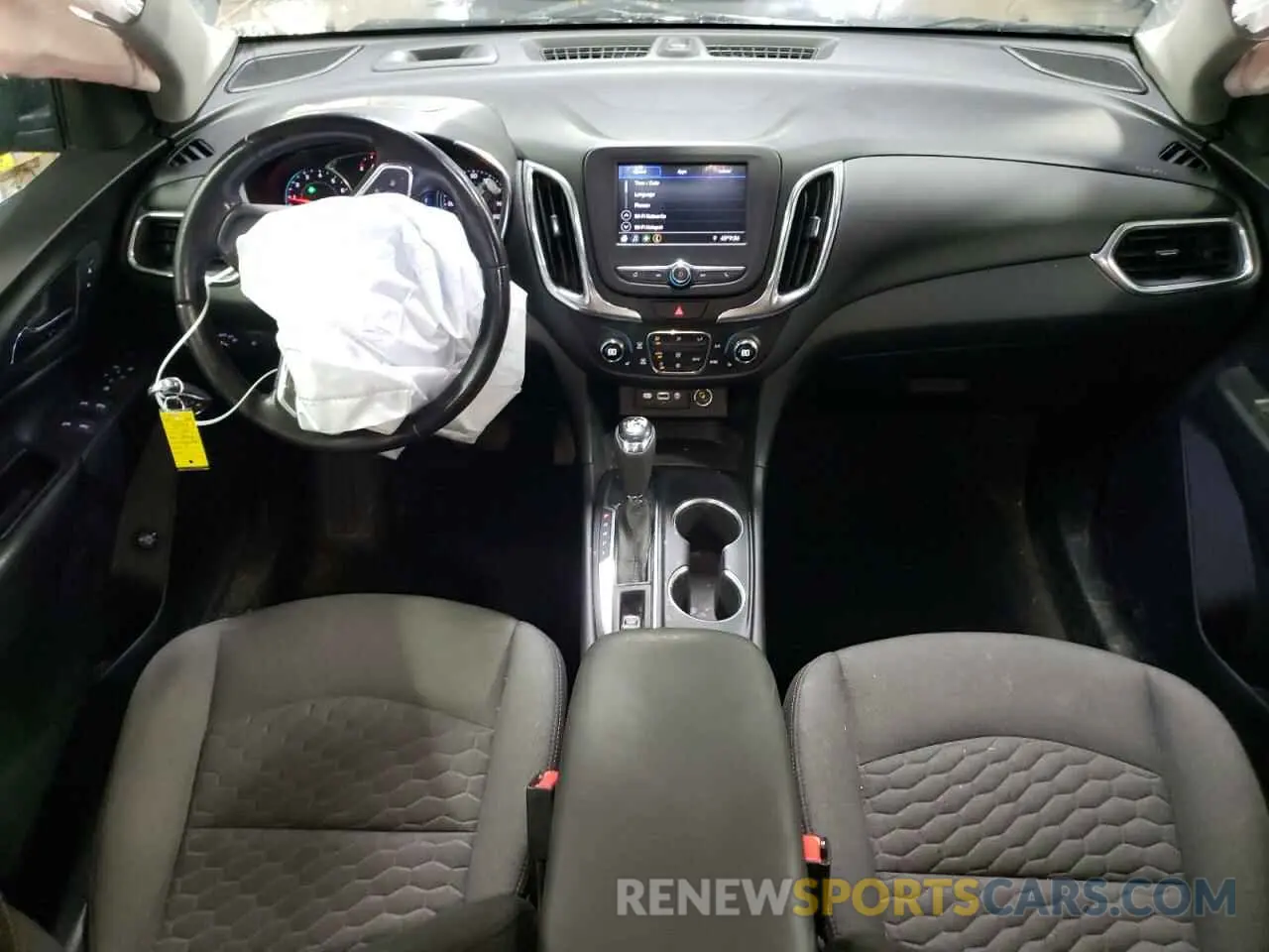 8 Photograph of a damaged car 2GNAXUEV2L6160797 CHEVROLET EQUINOX 2020