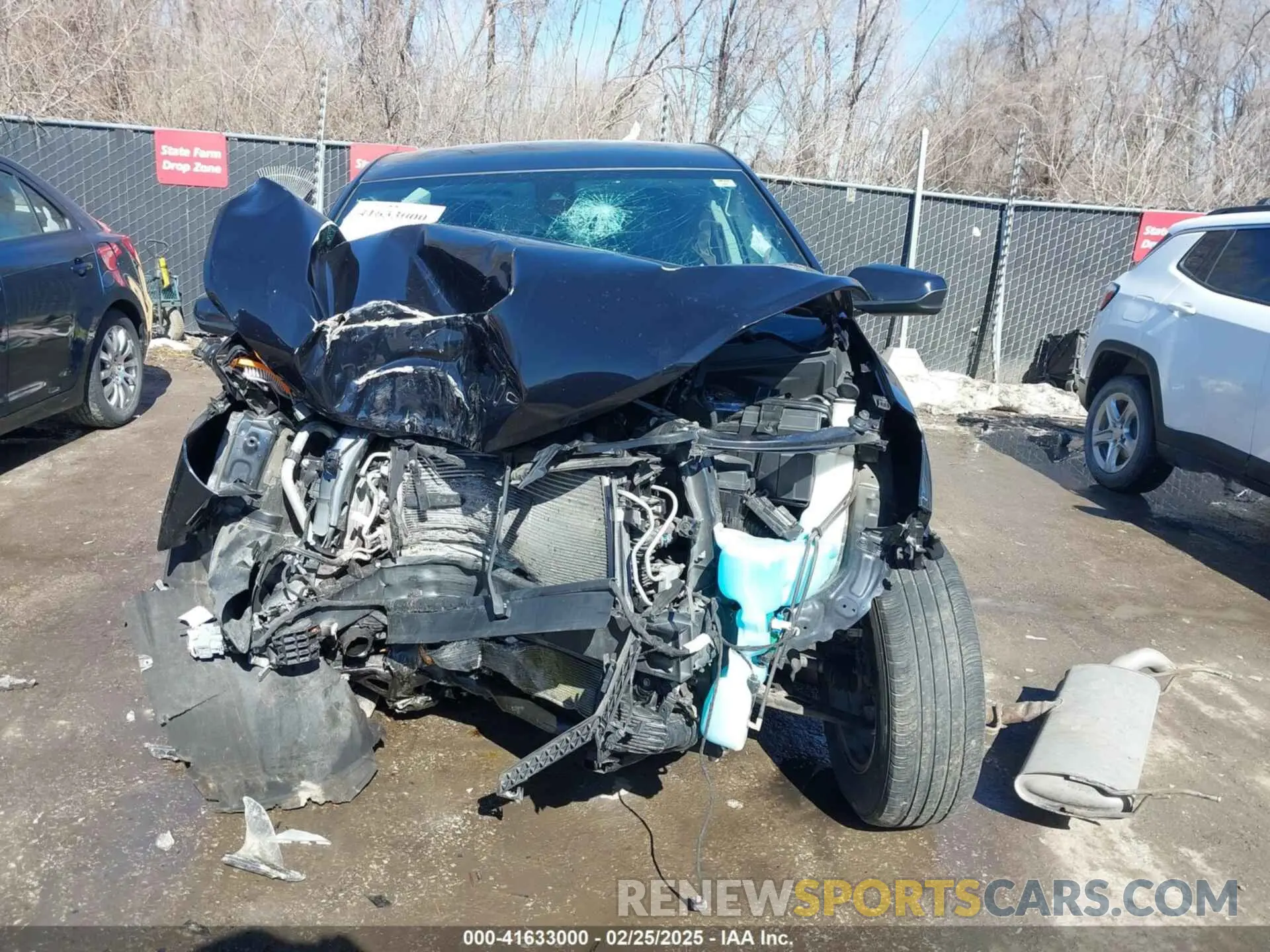 12 Photograph of a damaged car 2GNAXUEV2L6223719 CHEVROLET EQUINOX 2020