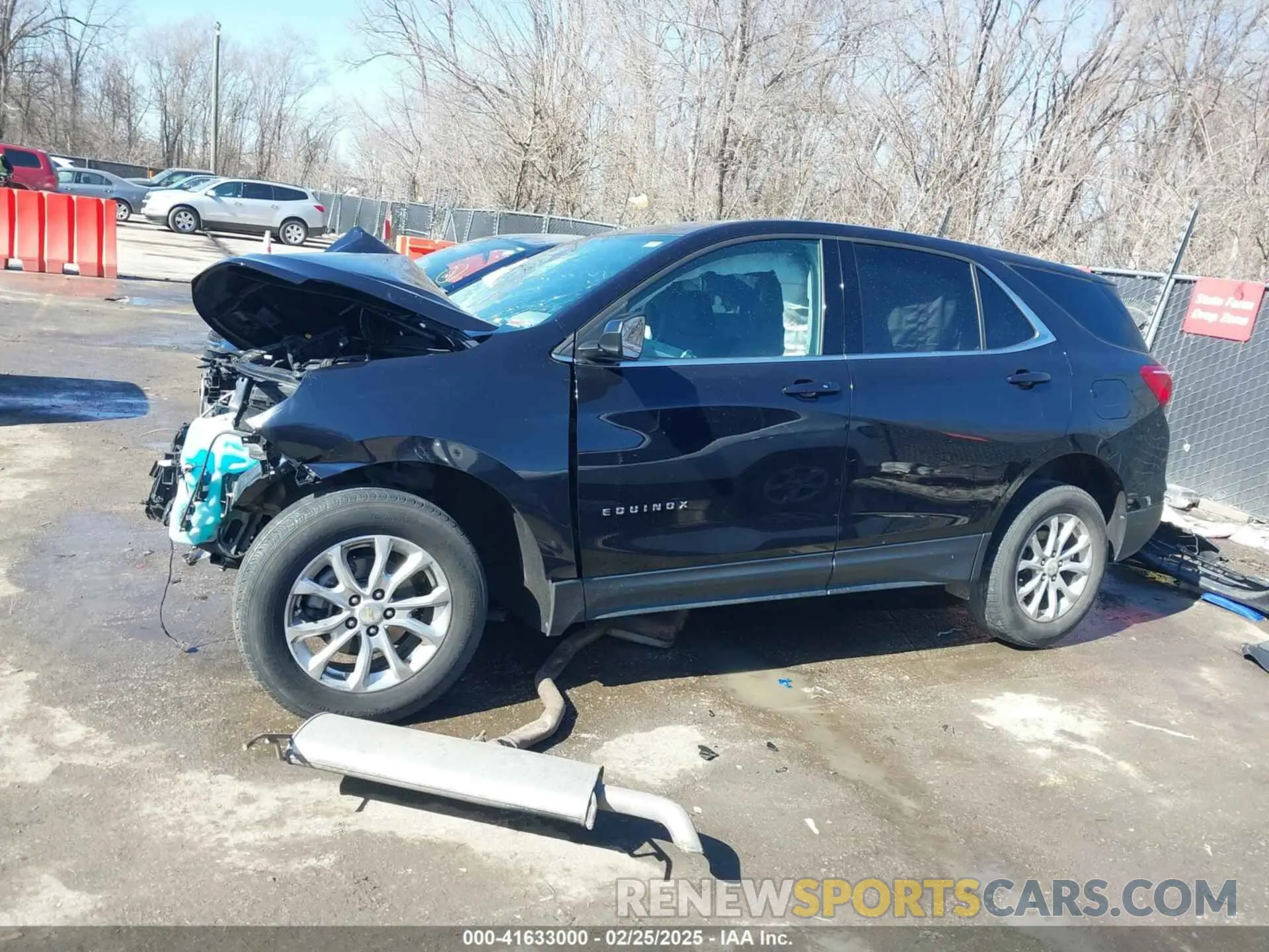 14 Photograph of a damaged car 2GNAXUEV2L6223719 CHEVROLET EQUINOX 2020