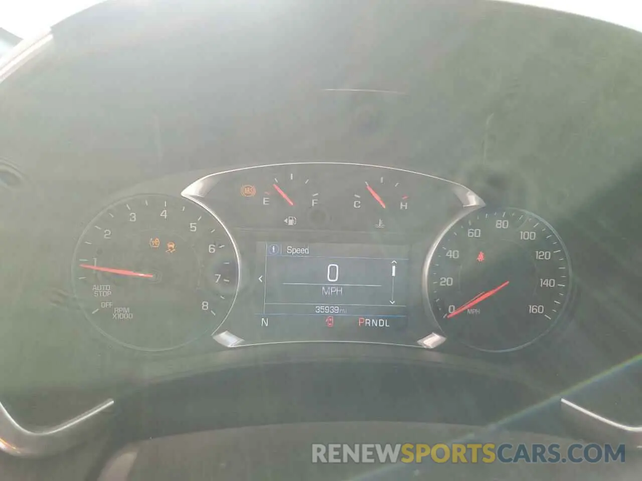 9 Photograph of a damaged car 2GNAXUEV2L6236308 CHEVROLET EQUINOX 2020