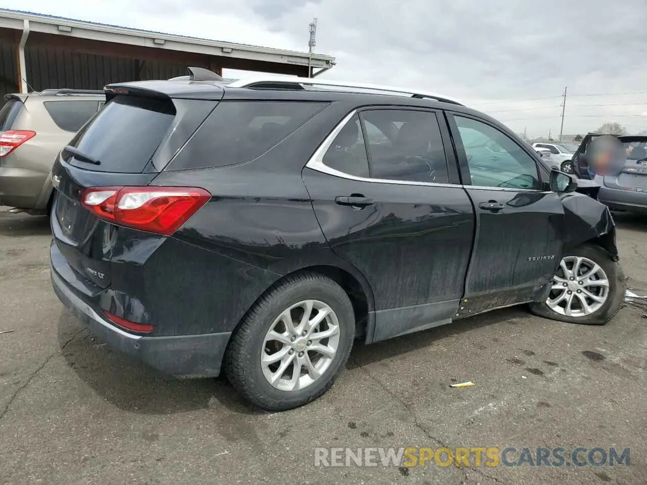 3 Photograph of a damaged car 2GNAXUEV3L6111222 CHEVROLET EQUINOX 2020