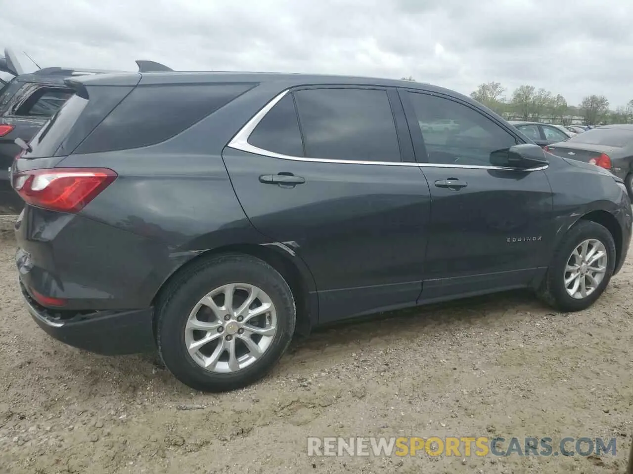 3 Photograph of a damaged car 2GNAXUEV3L6112287 CHEVROLET EQUINOX 2020