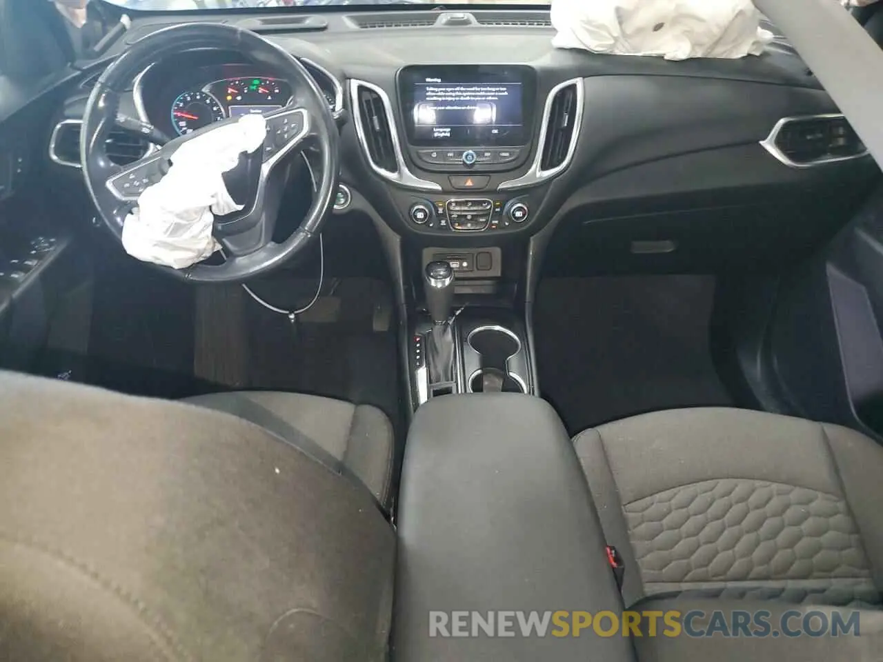8 Photograph of a damaged car 2GNAXUEV3L6118977 CHEVROLET EQUINOX 2020