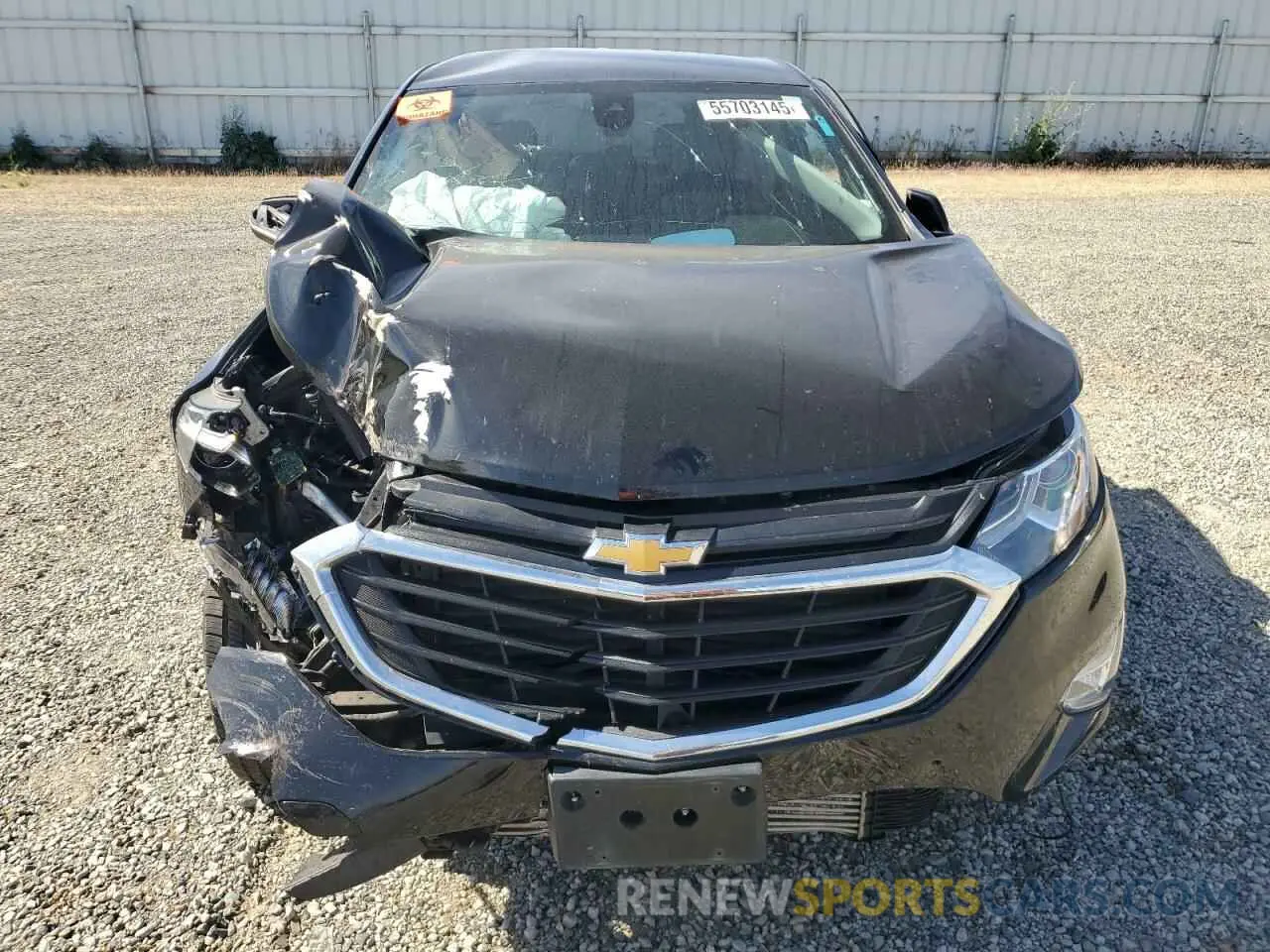 5 Photograph of a damaged car 2GNAXUEV3L6155379 CHEVROLET EQUINOX 2020