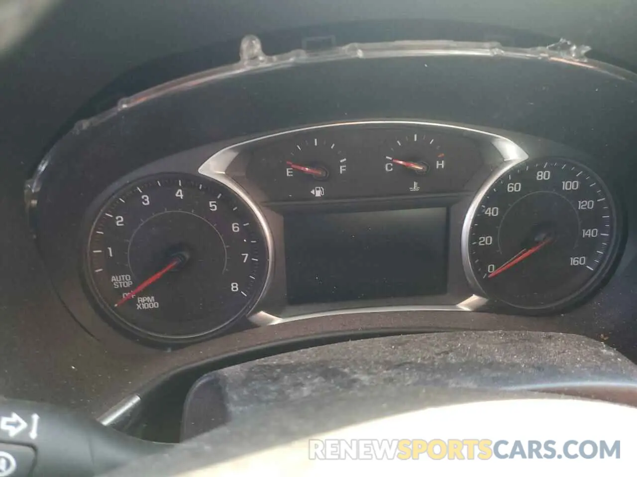 9 Photograph of a damaged car 2GNAXUEV3L6213622 CHEVROLET EQUINOX 2020