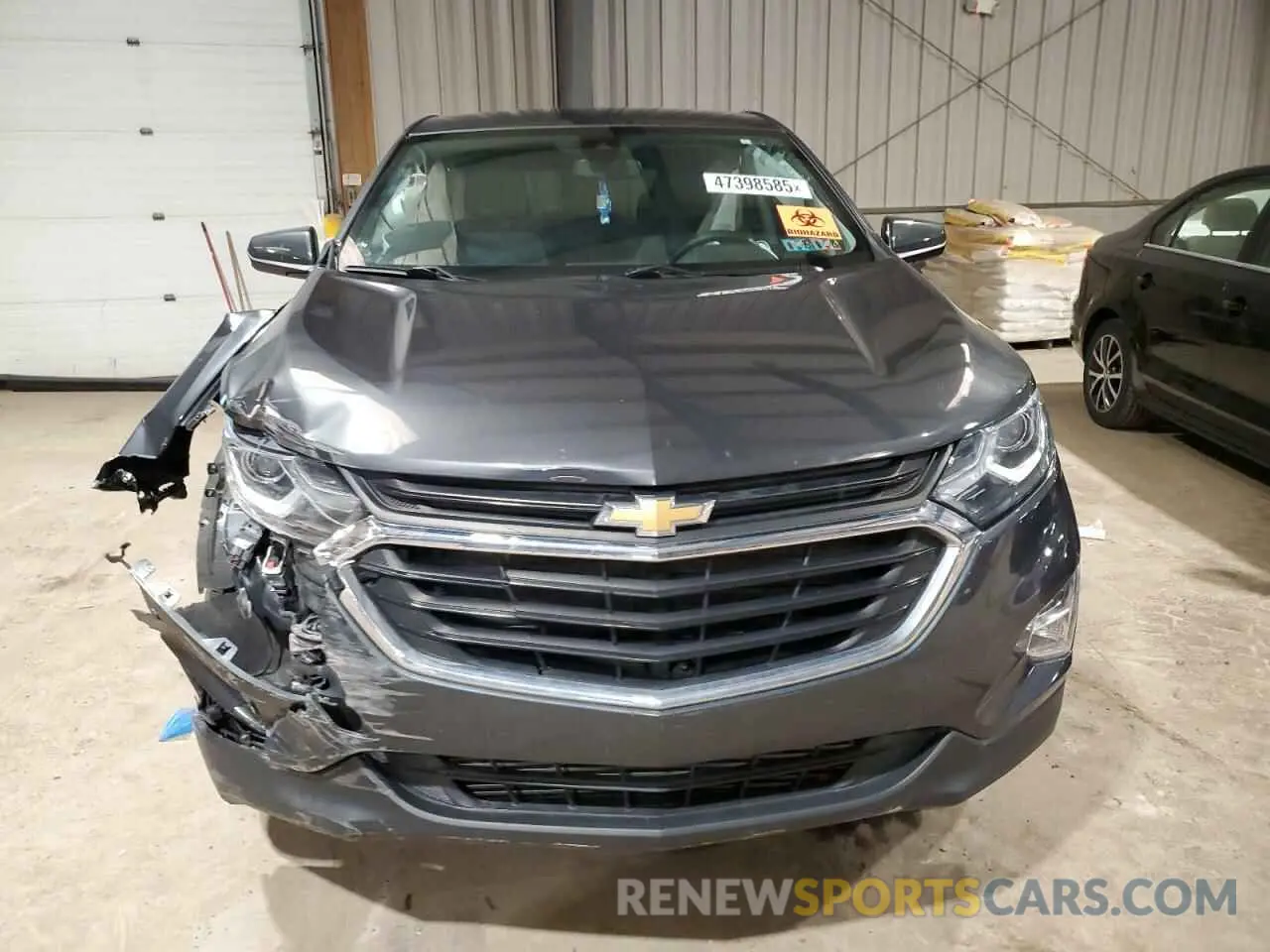 5 Photograph of a damaged car 2GNAXUEV4L6193557 CHEVROLET EQUINOX 2020