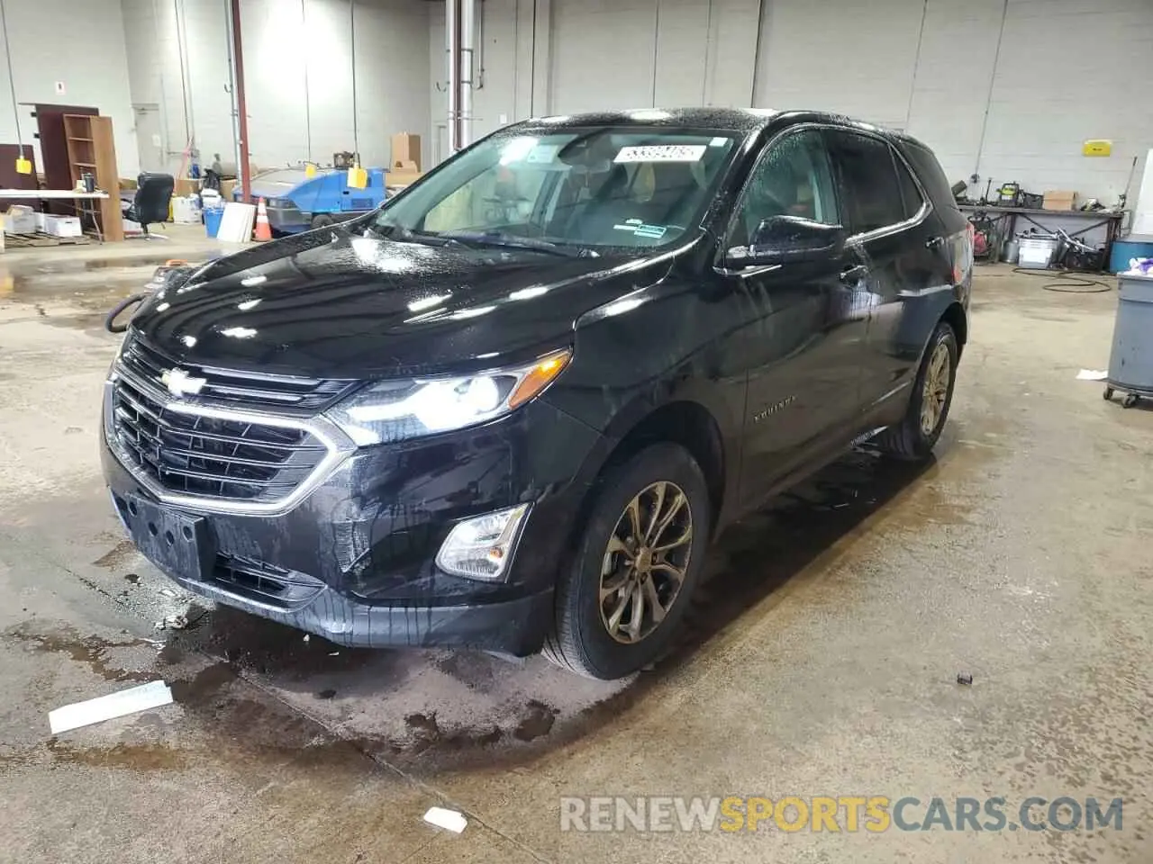 1 Photograph of a damaged car 2GNAXUEV4L6207120 CHEVROLET EQUINOX 2020