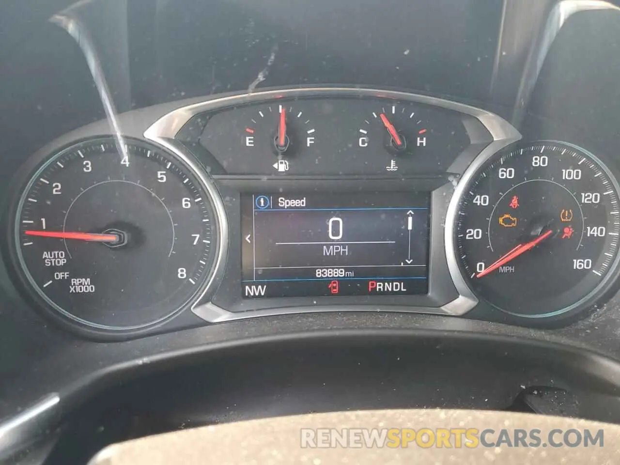 9 Photograph of a damaged car 2GNAXUEV4L6240487 CHEVROLET EQUINOX 2020