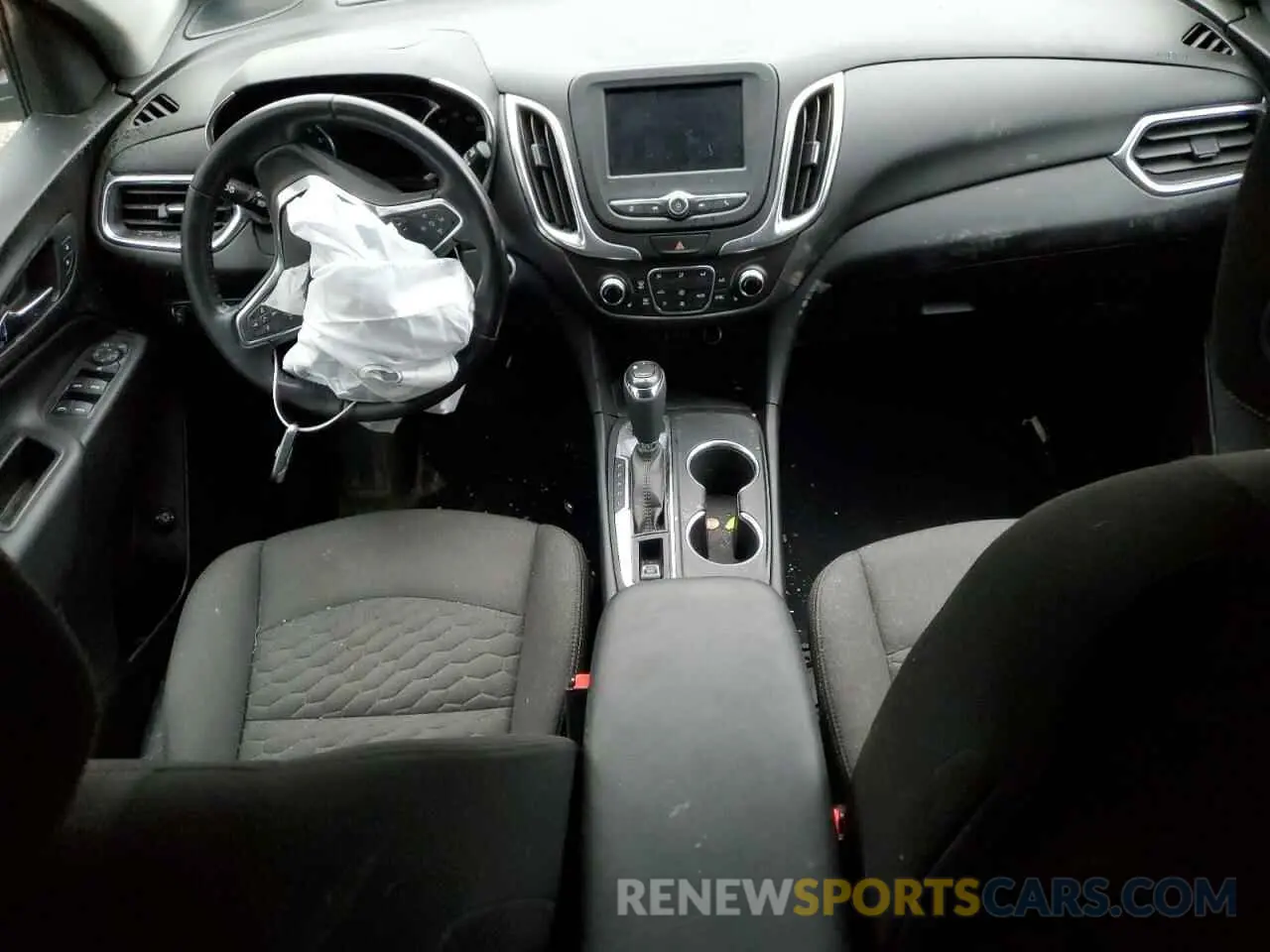 8 Photograph of a damaged car 2GNAXUEV5L6144061 CHEVROLET EQUINOX 2020