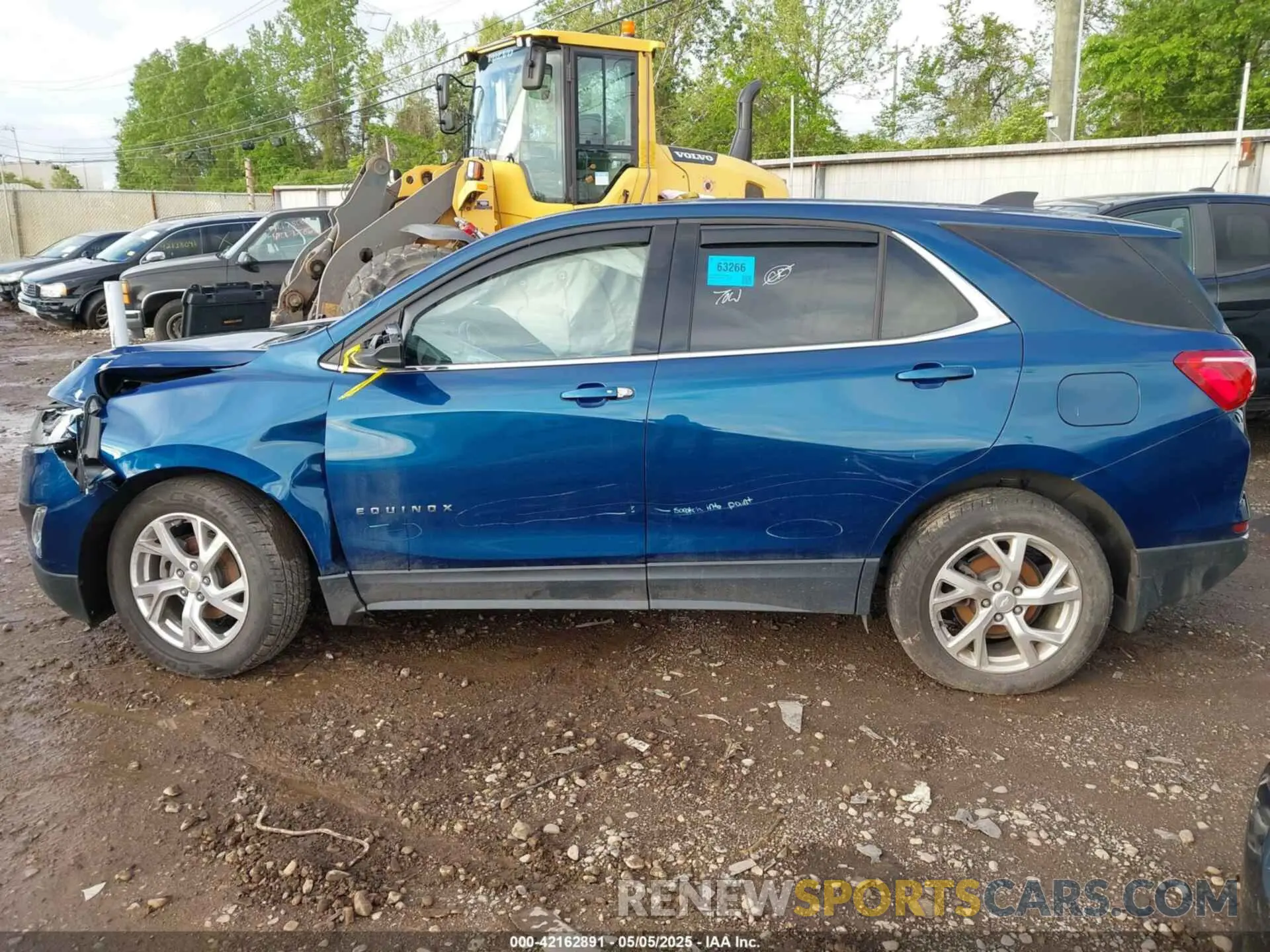 14 Photograph of a damaged car 2GNAXUEV5L6173091 CHEVROLET EQUINOX 2020