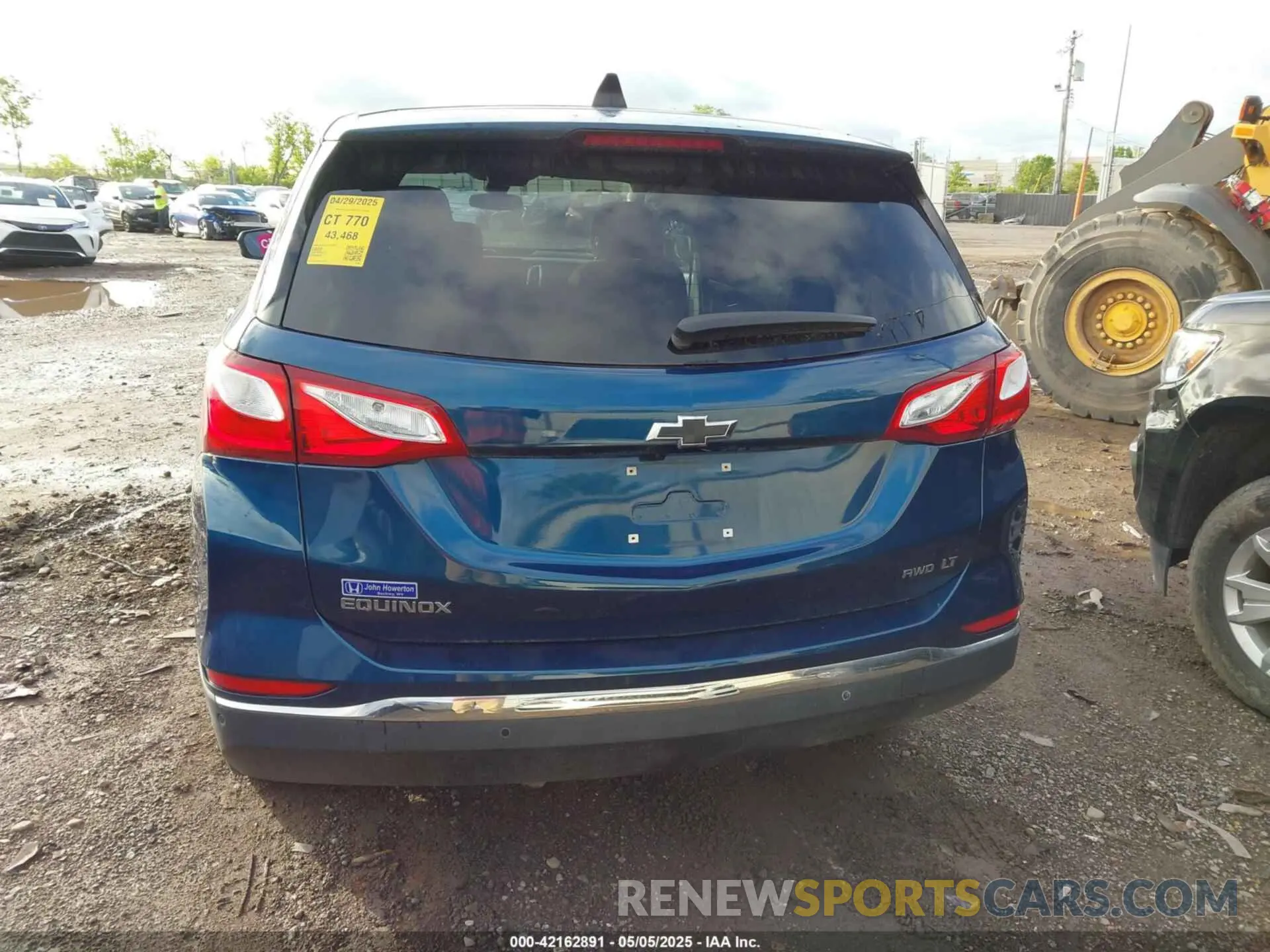 16 Photograph of a damaged car 2GNAXUEV5L6173091 CHEVROLET EQUINOX 2020