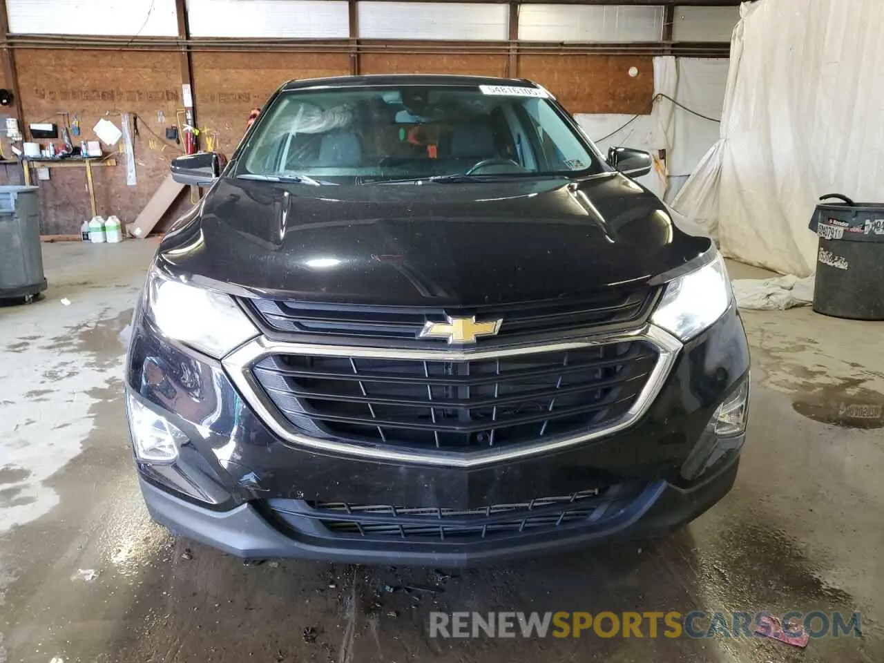 5 Photograph of a damaged car 2GNAXUEV5L6177352 CHEVROLET EQUINOX 2020