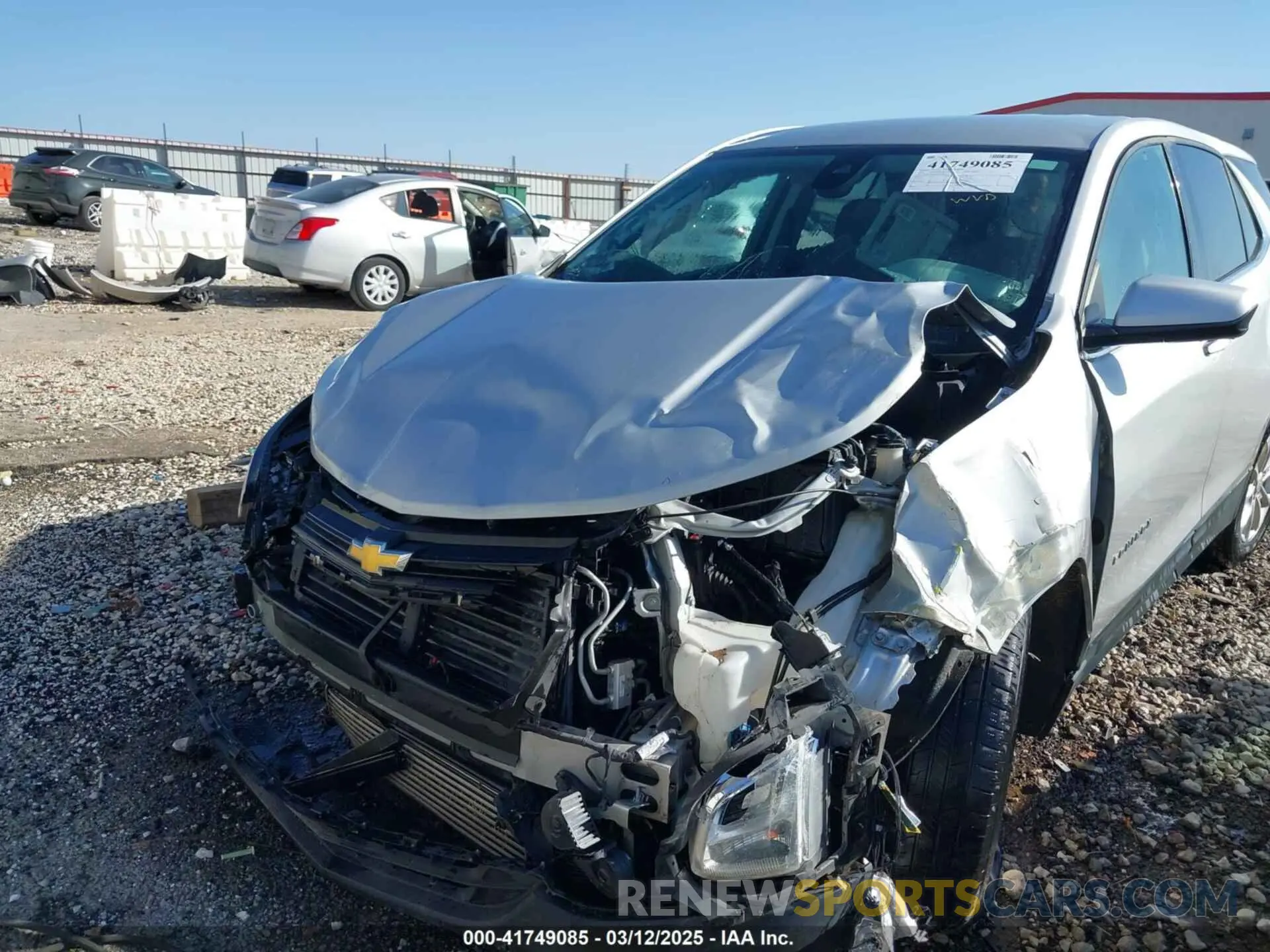 6 Photograph of a damaged car 2GNAXUEV5L6205134 CHEVROLET EQUINOX 2020